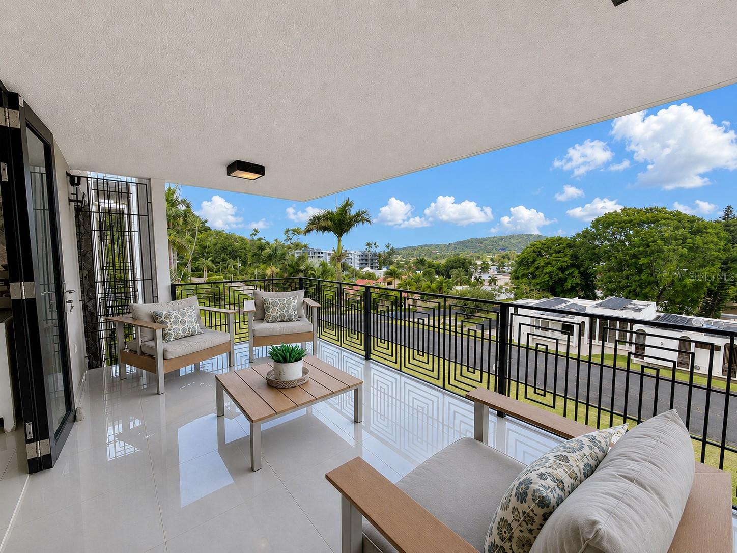 B7 Calle Industria Property Photo 16