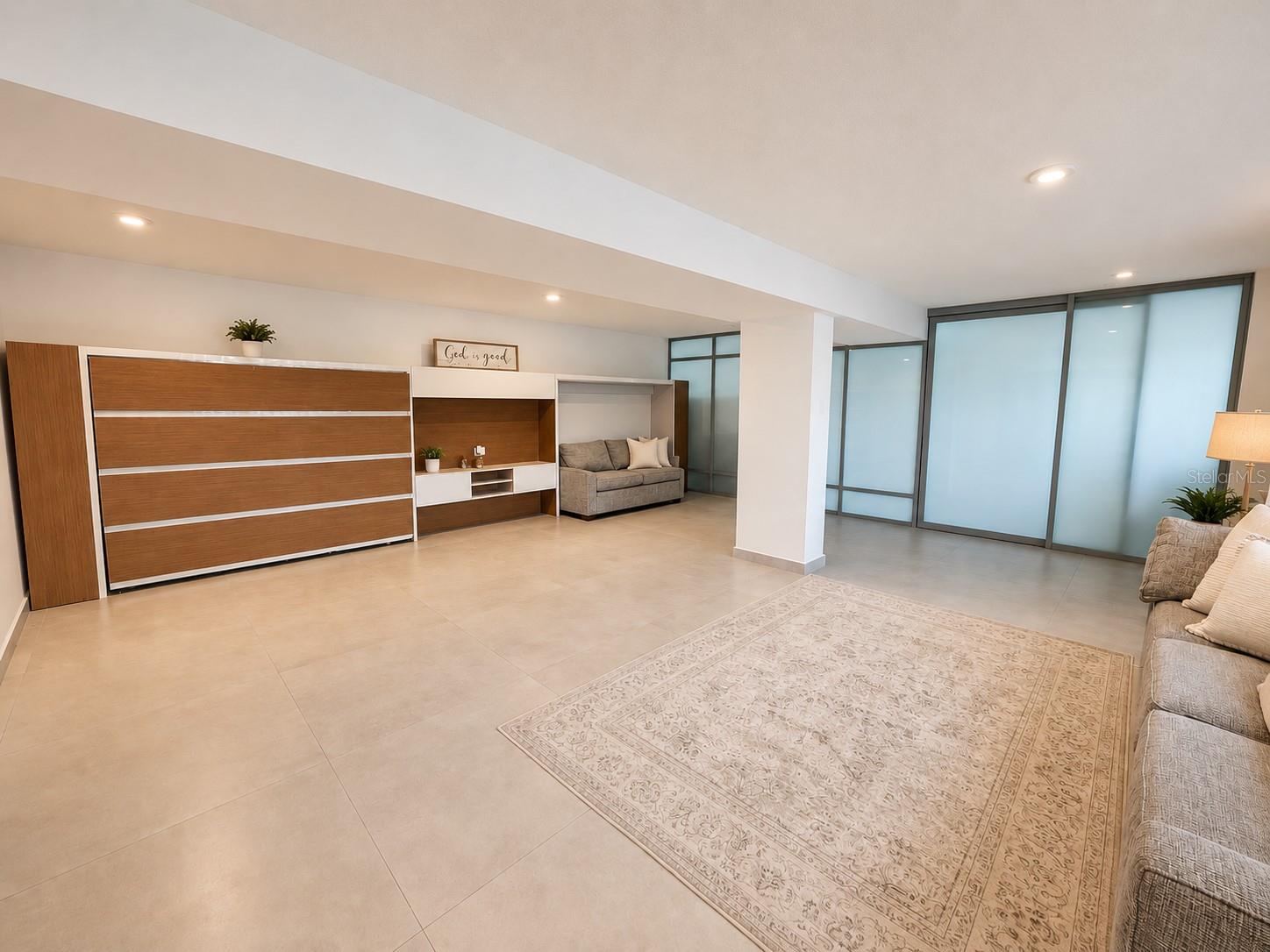 B7 Calle Industria Property Photo 35