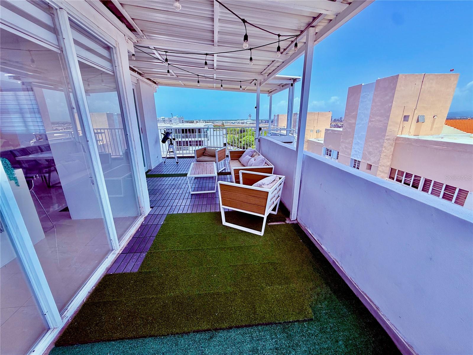 6400 Isla Verde Ave #12j Property Photo 8