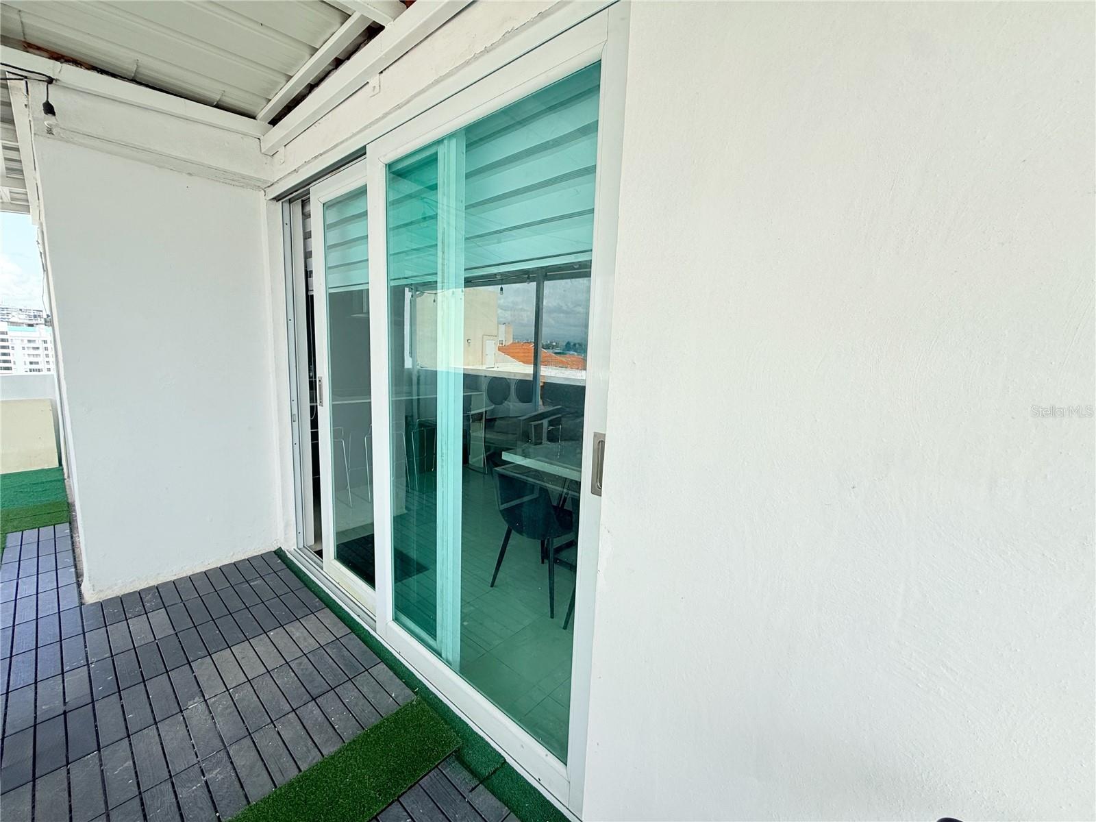 6400 Isla Verde Ave #12j Property Photo 14