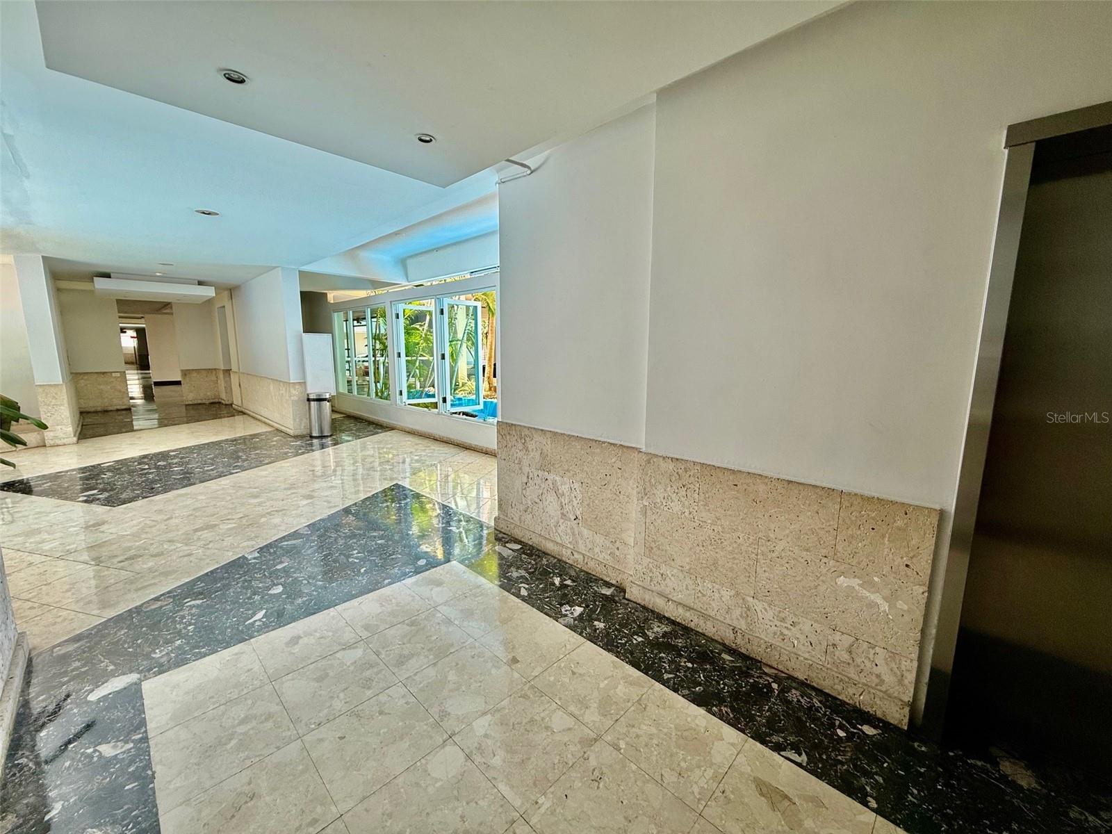 6400 Isla Verde Ave #12j Property Photo 32