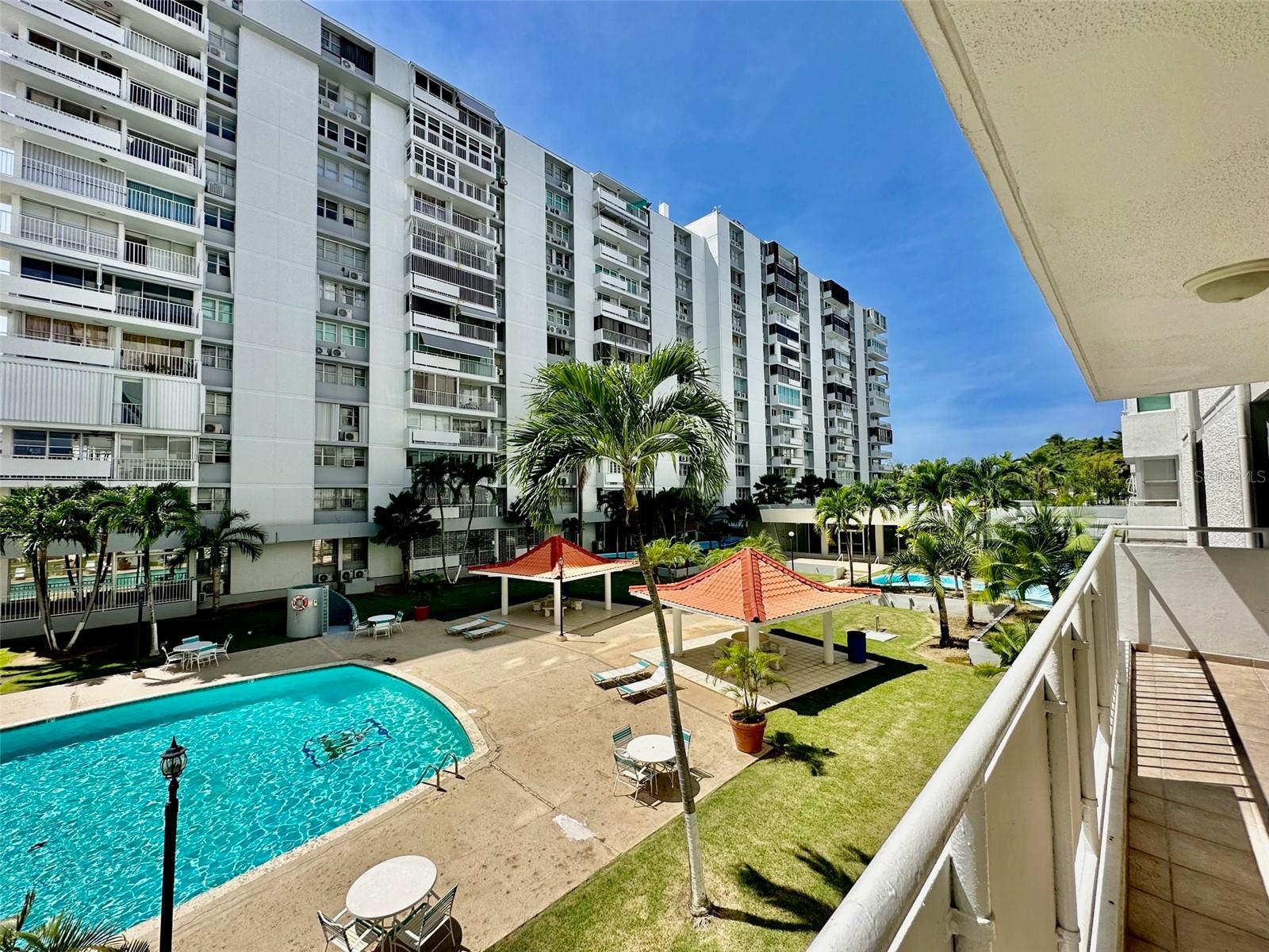 6400 Isla Verde Ave #12j Property Photo 33