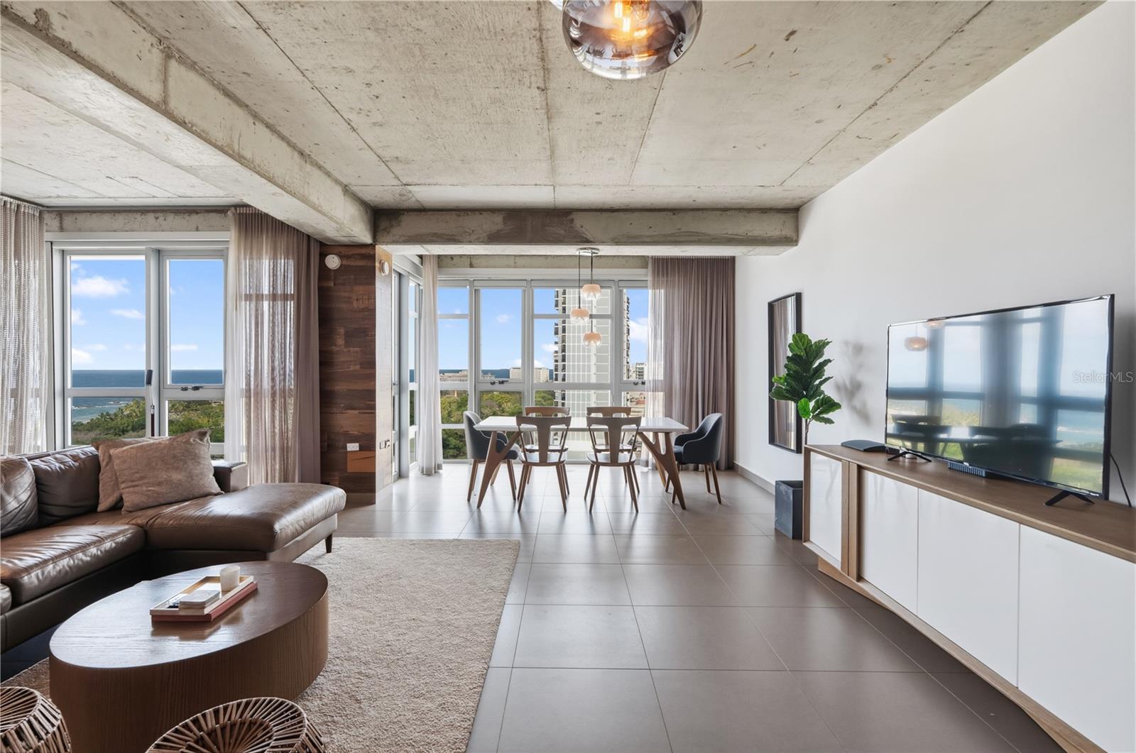 404 Ave Constitucion Atlantis #904 Property Photo 5