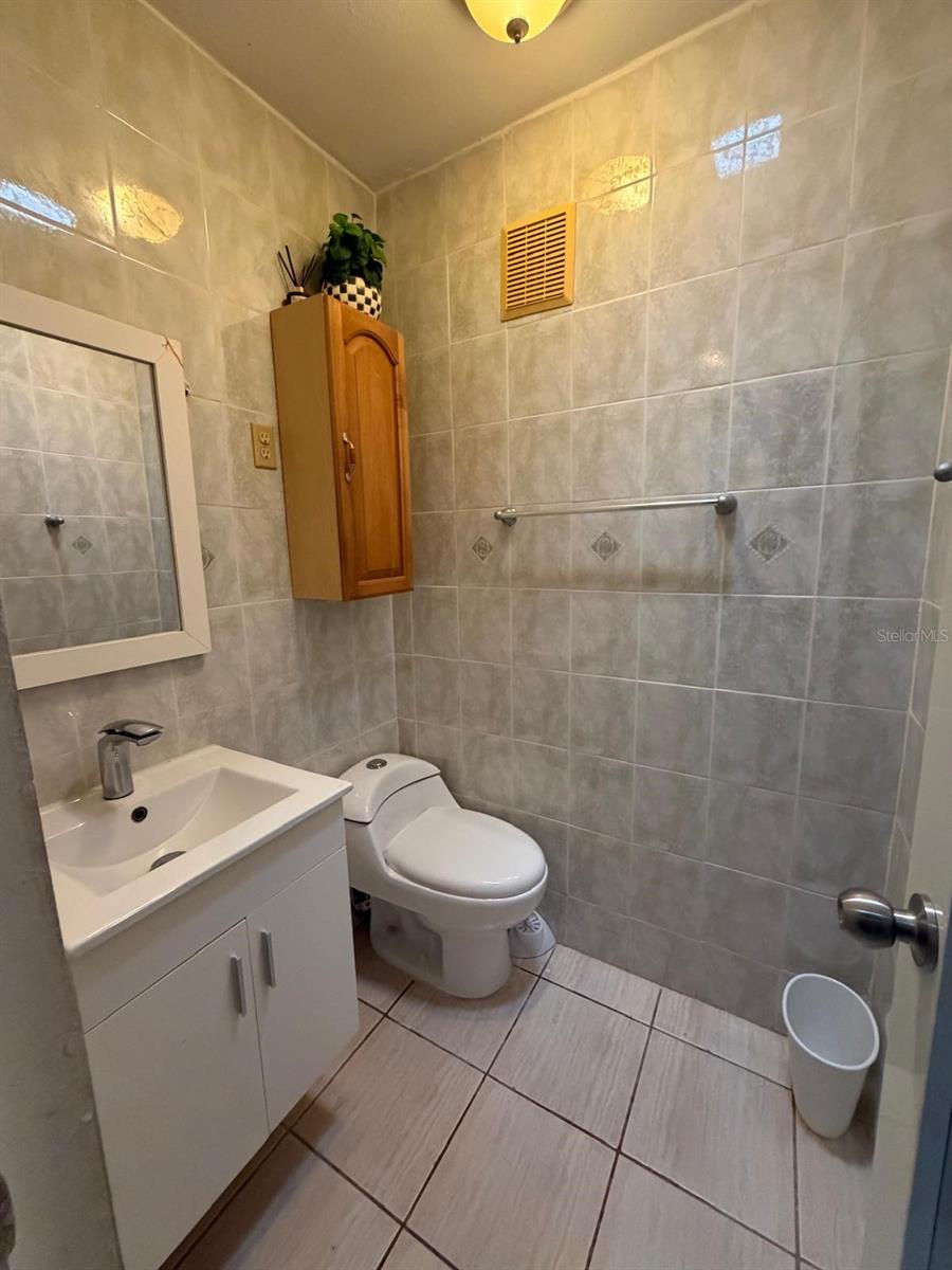 Calle 2 Blq C, Numero 72 Property Photo 5