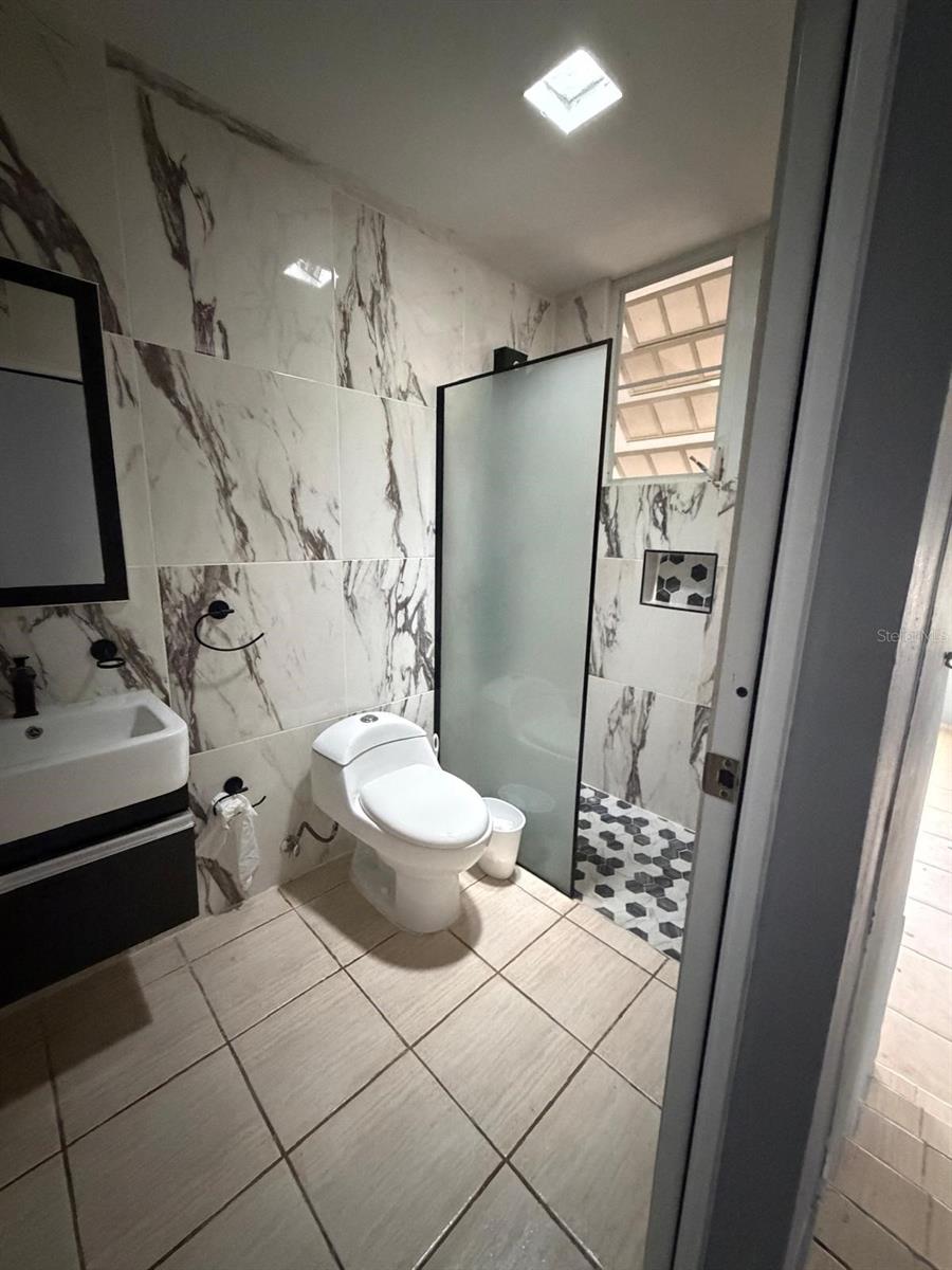 Calle 2 Blq C, Numero 72 Property Photo 11