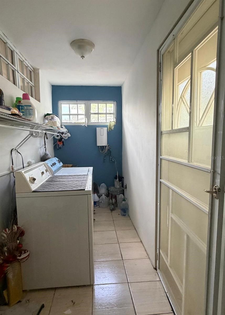Calle 2 Blq C, Numero 72 Property Photo 13