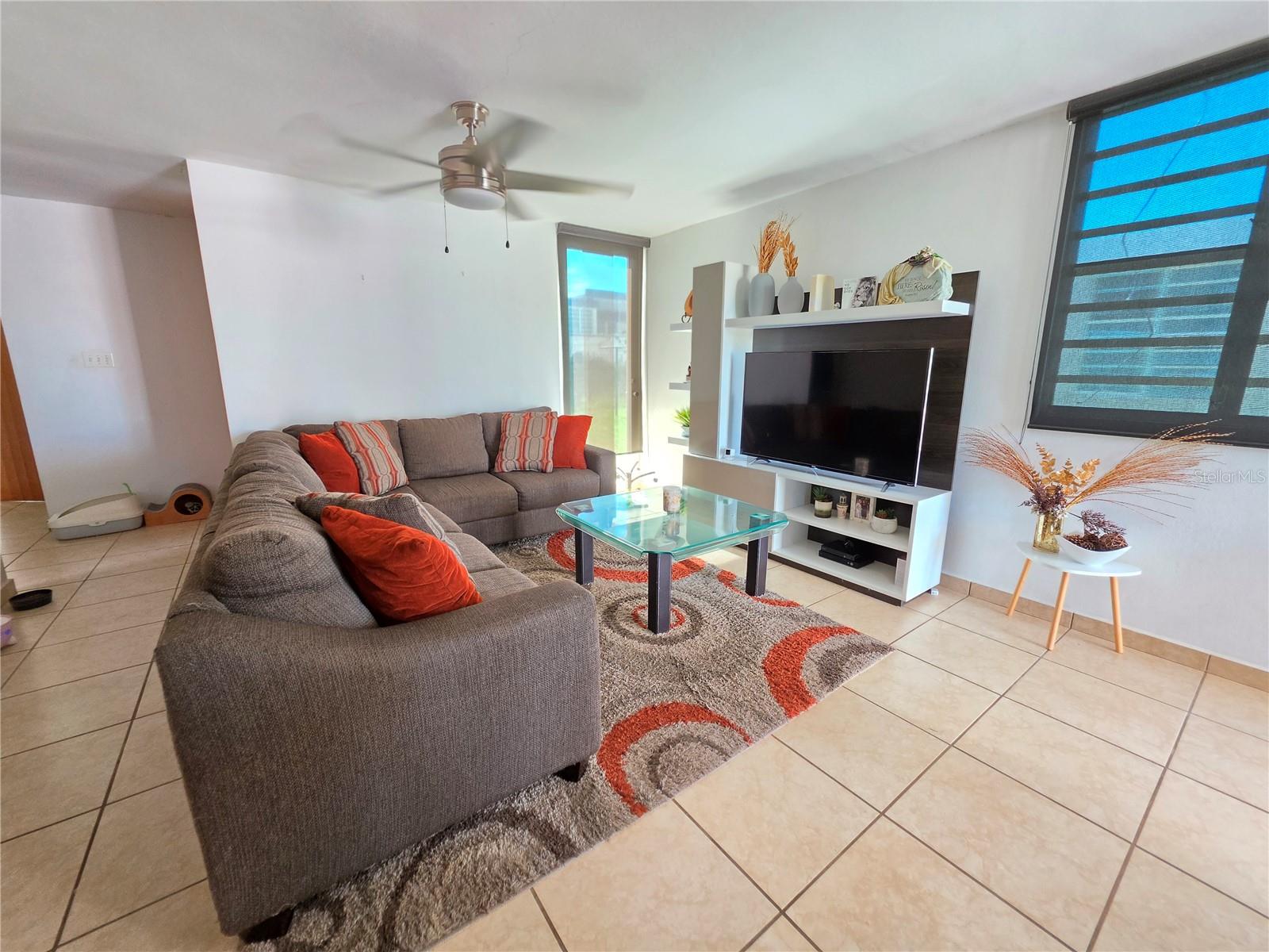 838 Imperial Property Photo 7