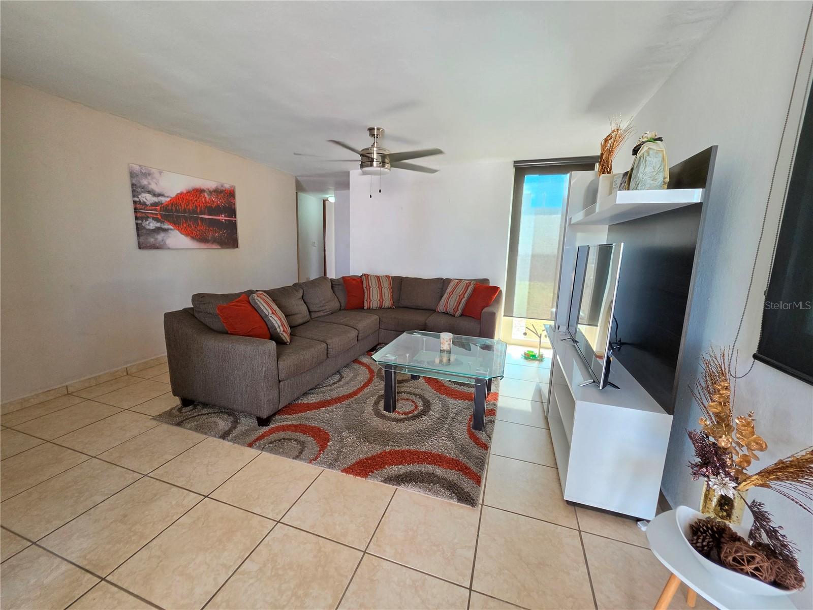 838 Imperial Property Photo 8
