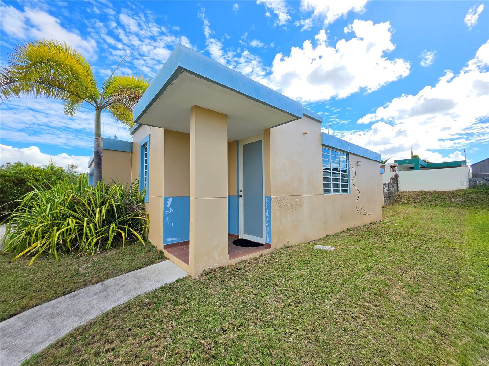 838 Imperial Property Photo 12