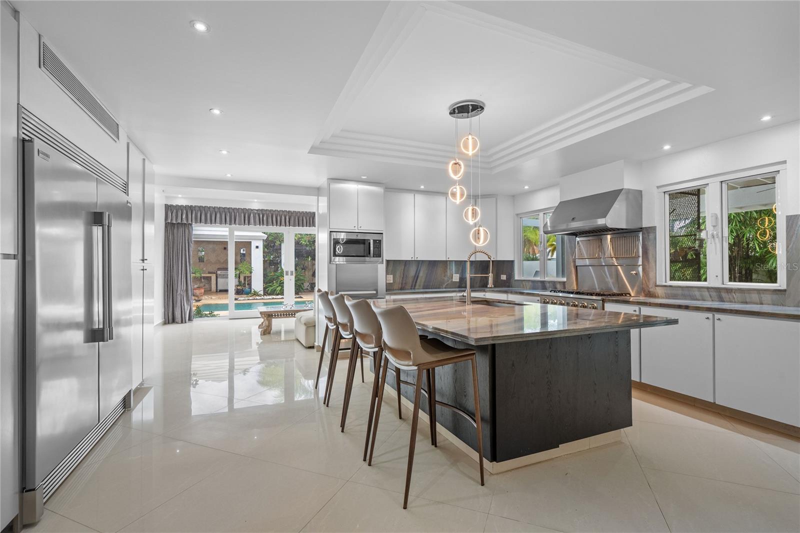 18 Paseo Las Palmas Property Photo 3