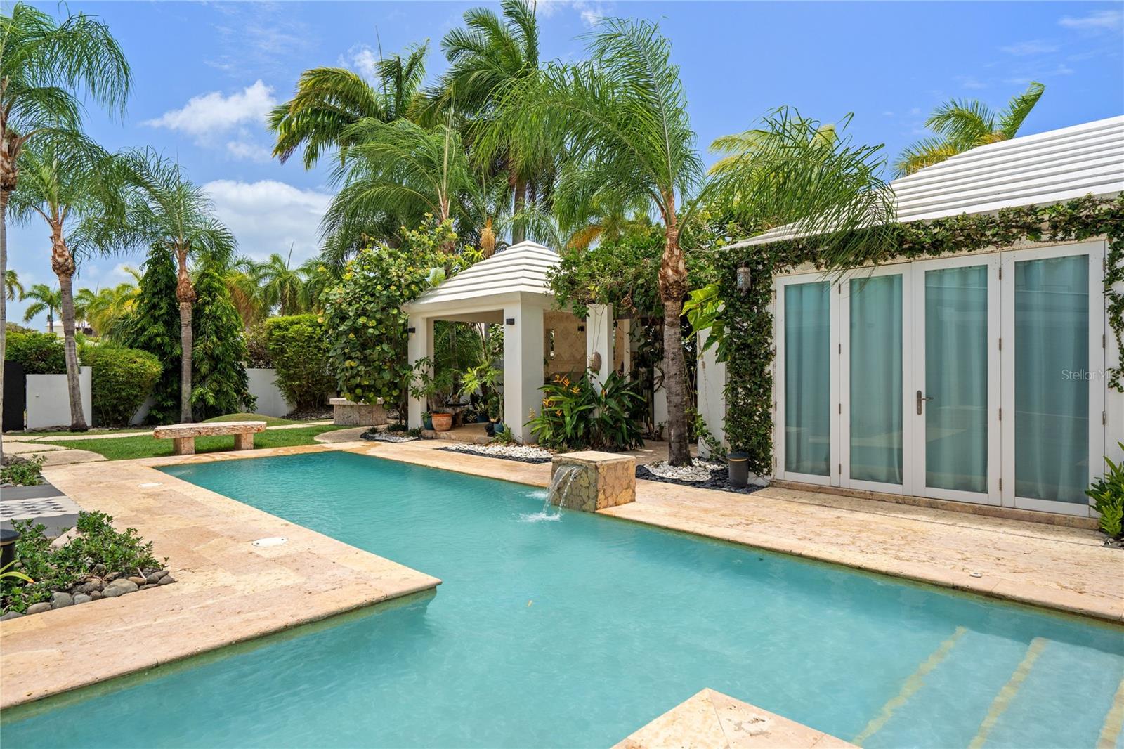 18 Paseo Las Palmas Property Photo 14