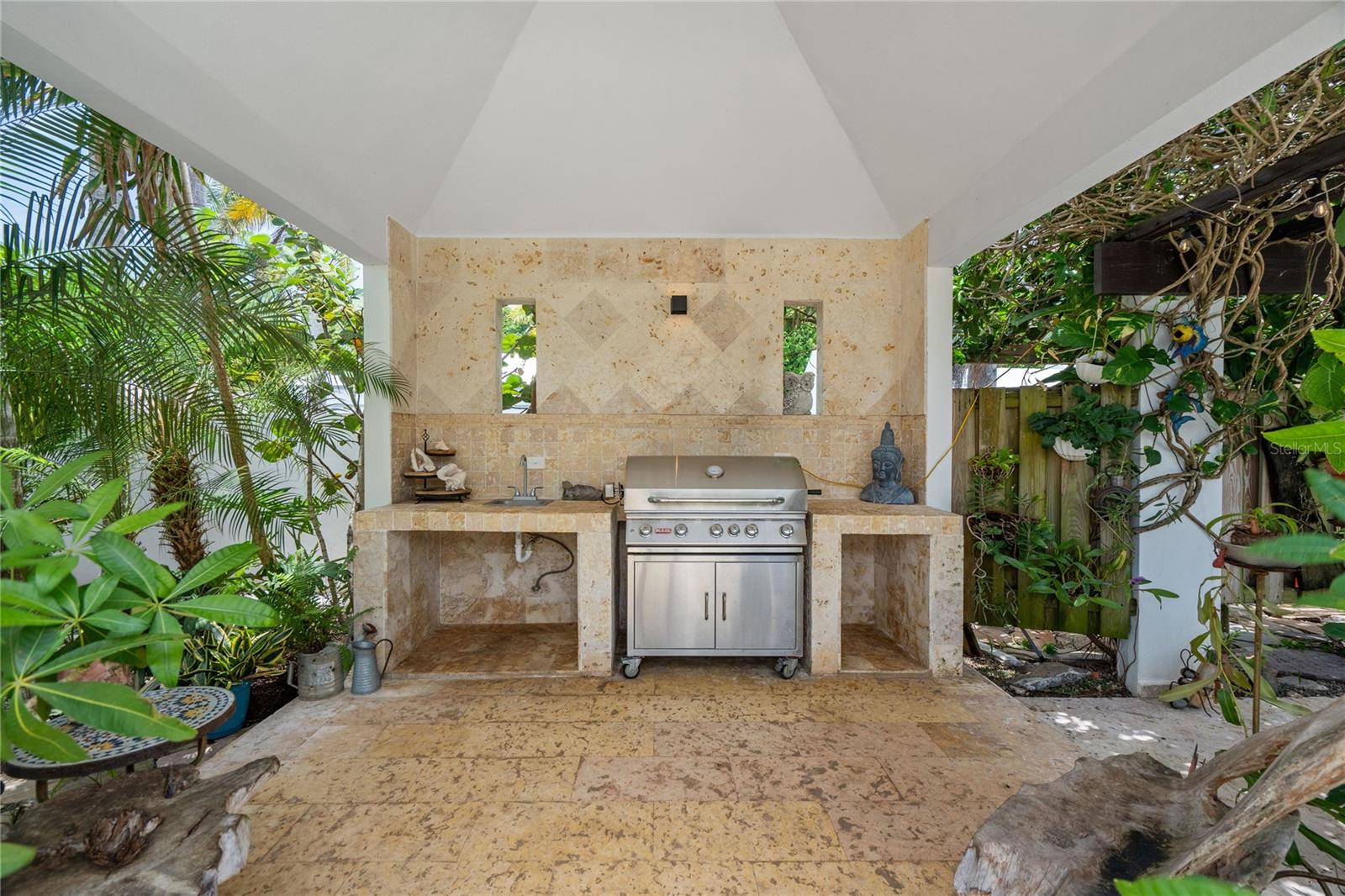 18 Paseo Las Palmas Property Photo 18