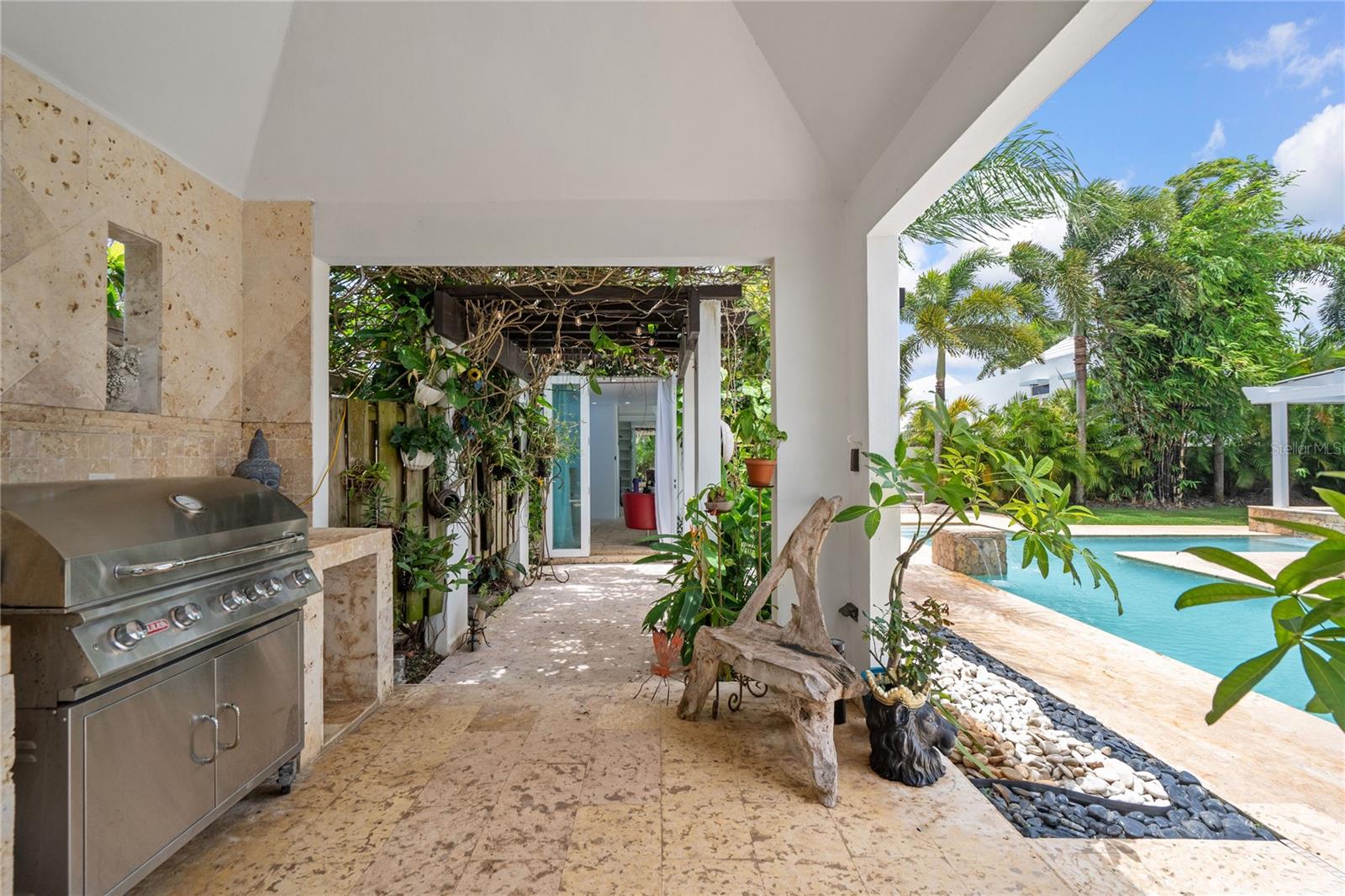 18 Paseo Las Palmas Property Photo 19
