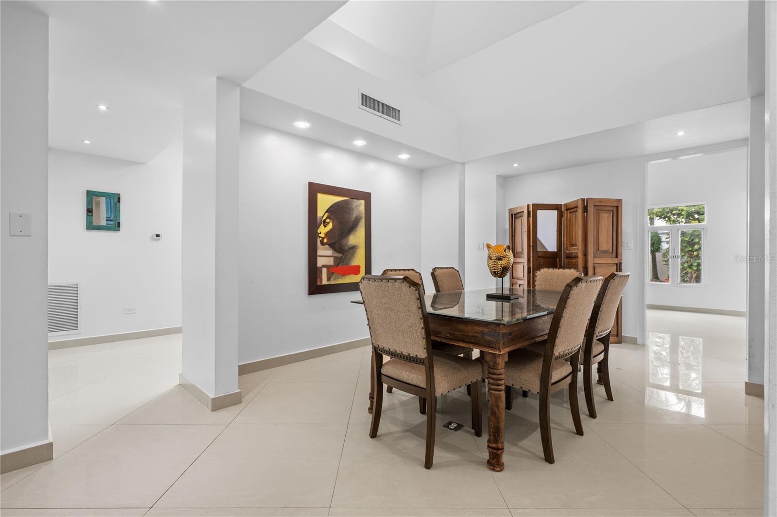 18 Paseo Las Palmas Property Photo 28
