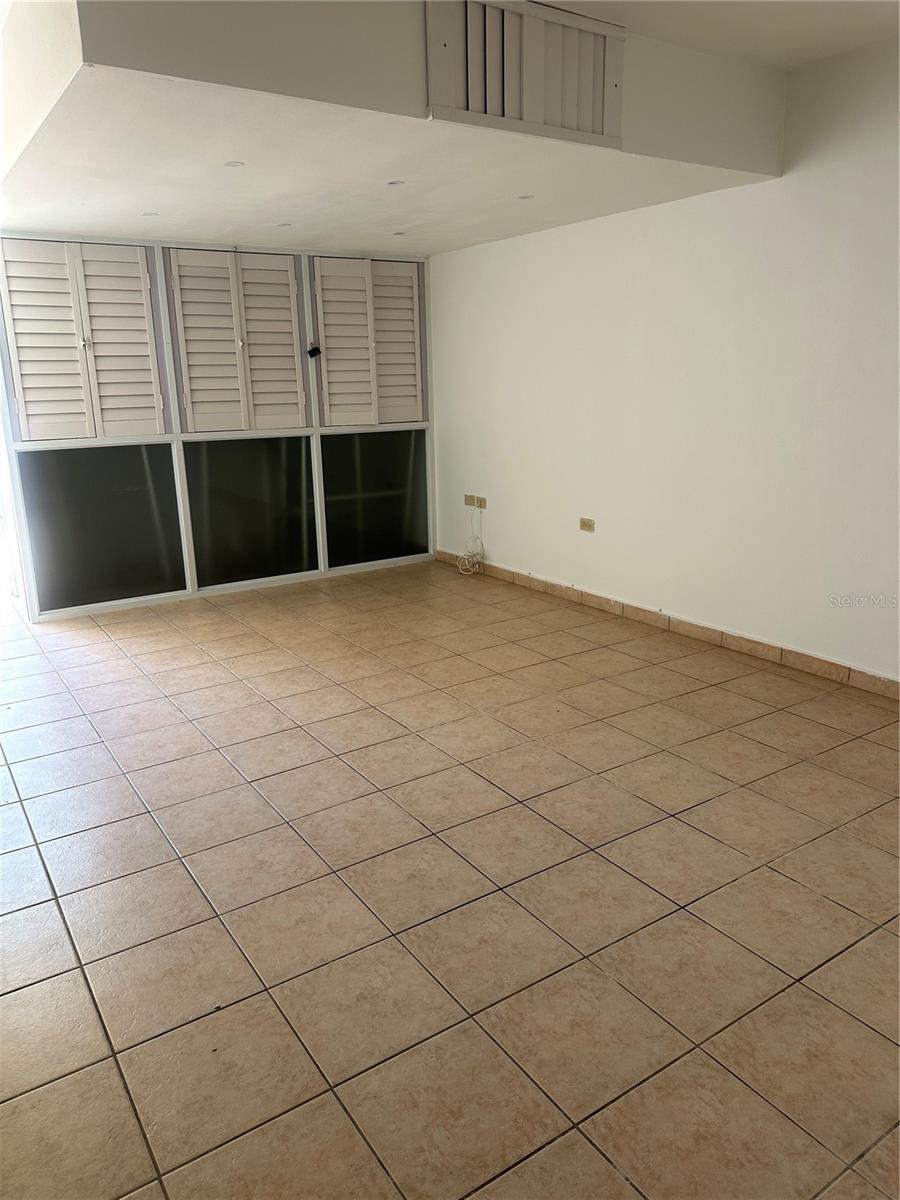 PR9122952 Property Photo 4