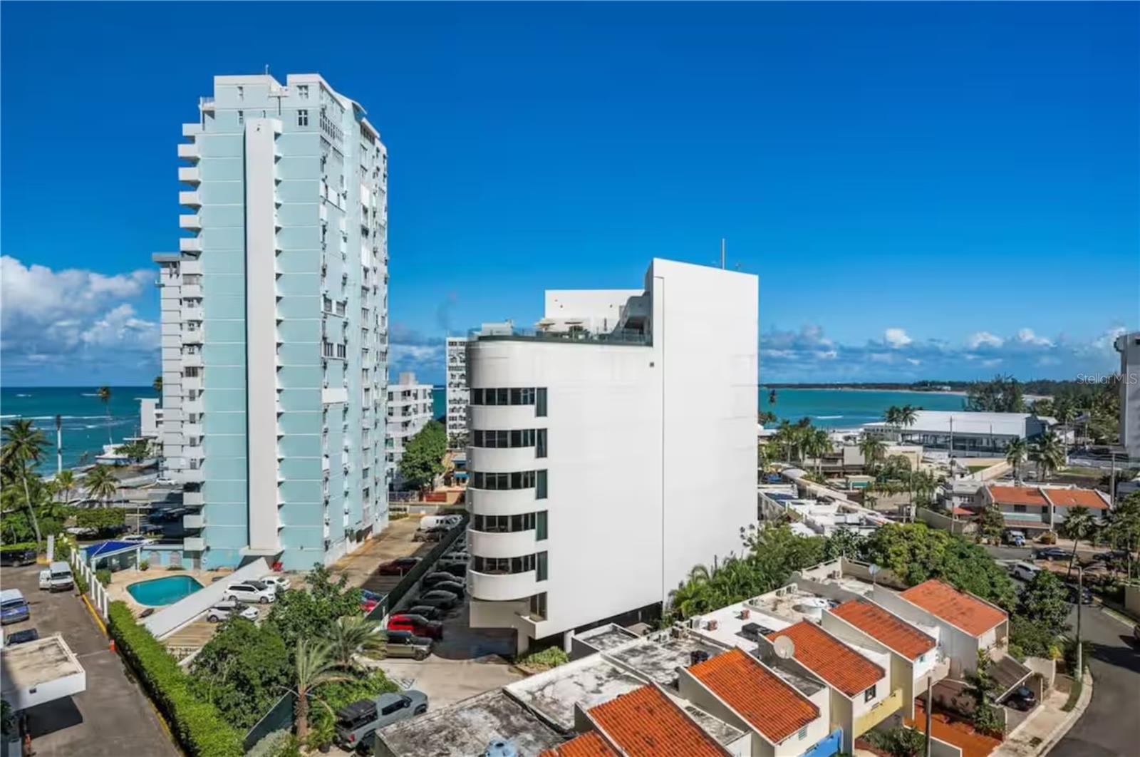 6165 AV. ISLA VERDE #1052 Property Photo 1