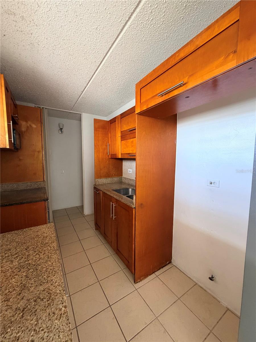 #850 Calle Eider #a808 Property Photo 11