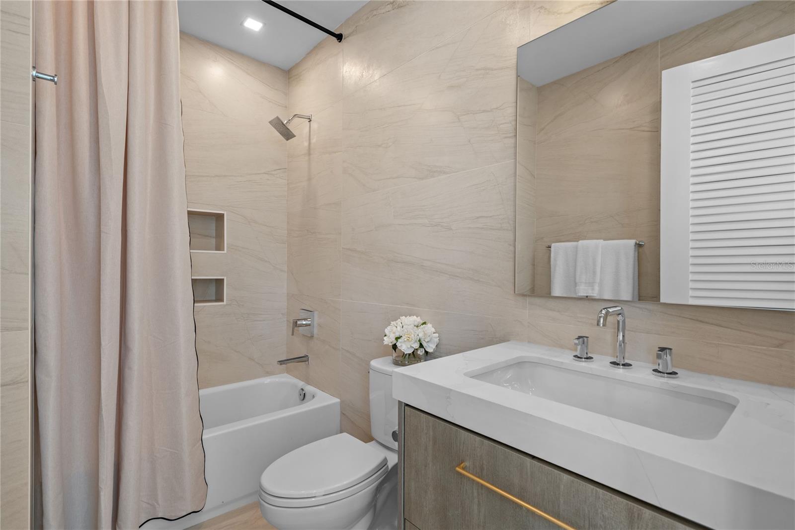 86 Lakeside Villas #y4 Property Photo 16
