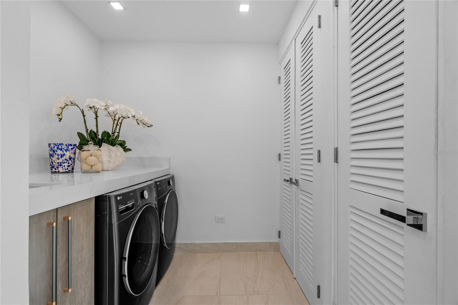 86 Lakeside Villas #y4 Property Photo 17
