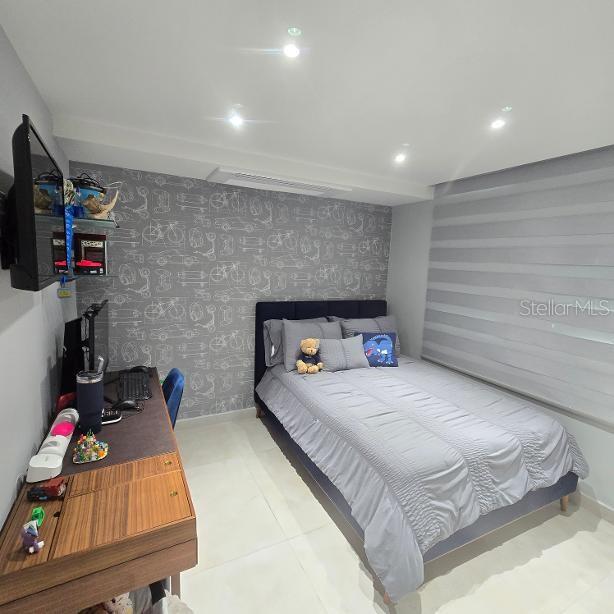 1 Rubi Property Photo 9