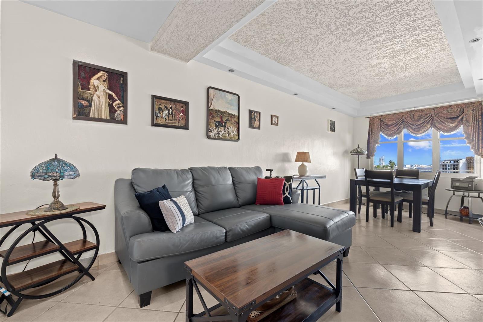 600 Fernandez Juncos #5 Property Photo 3