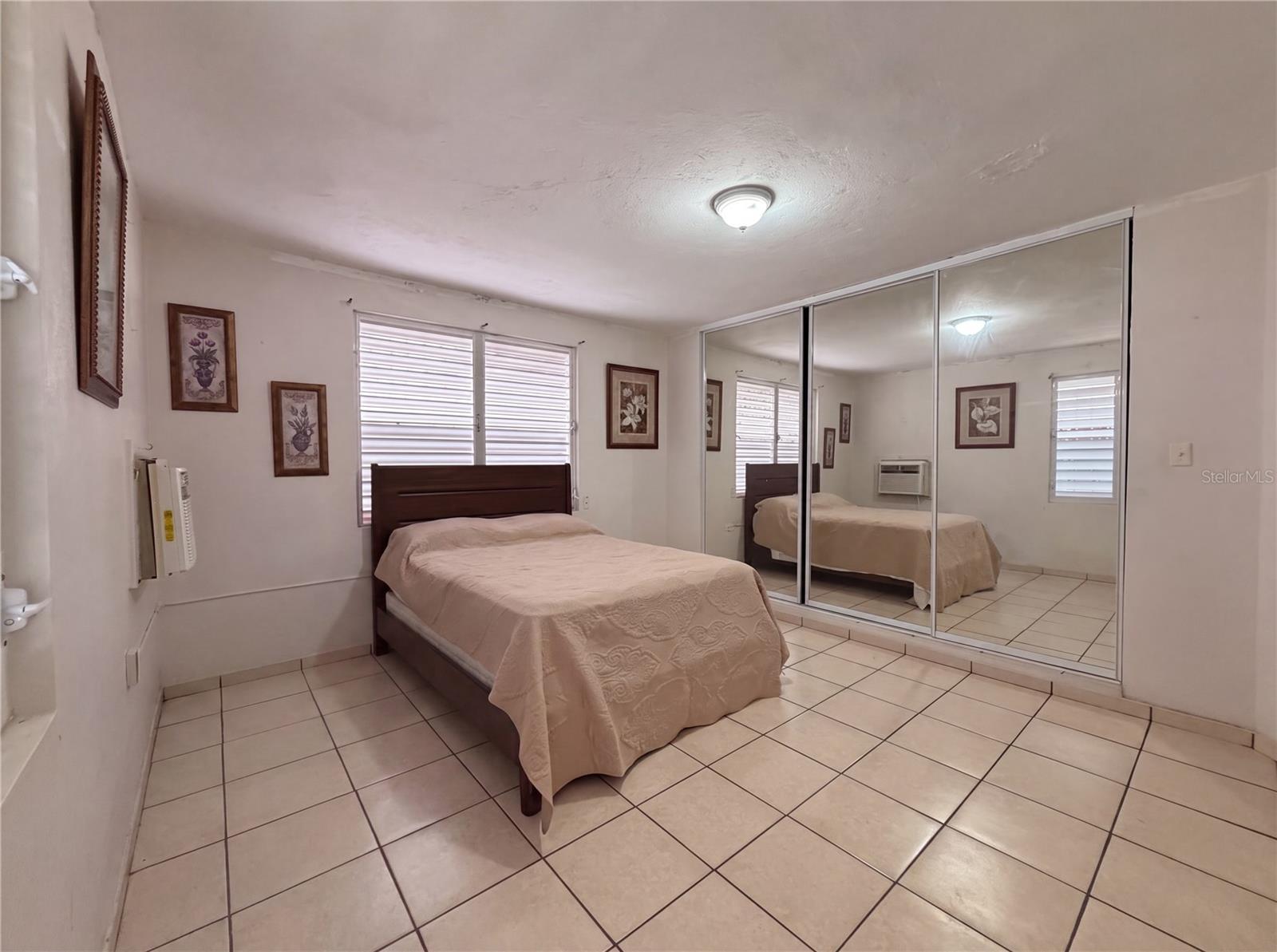187 Romaguera St Property Photo 10