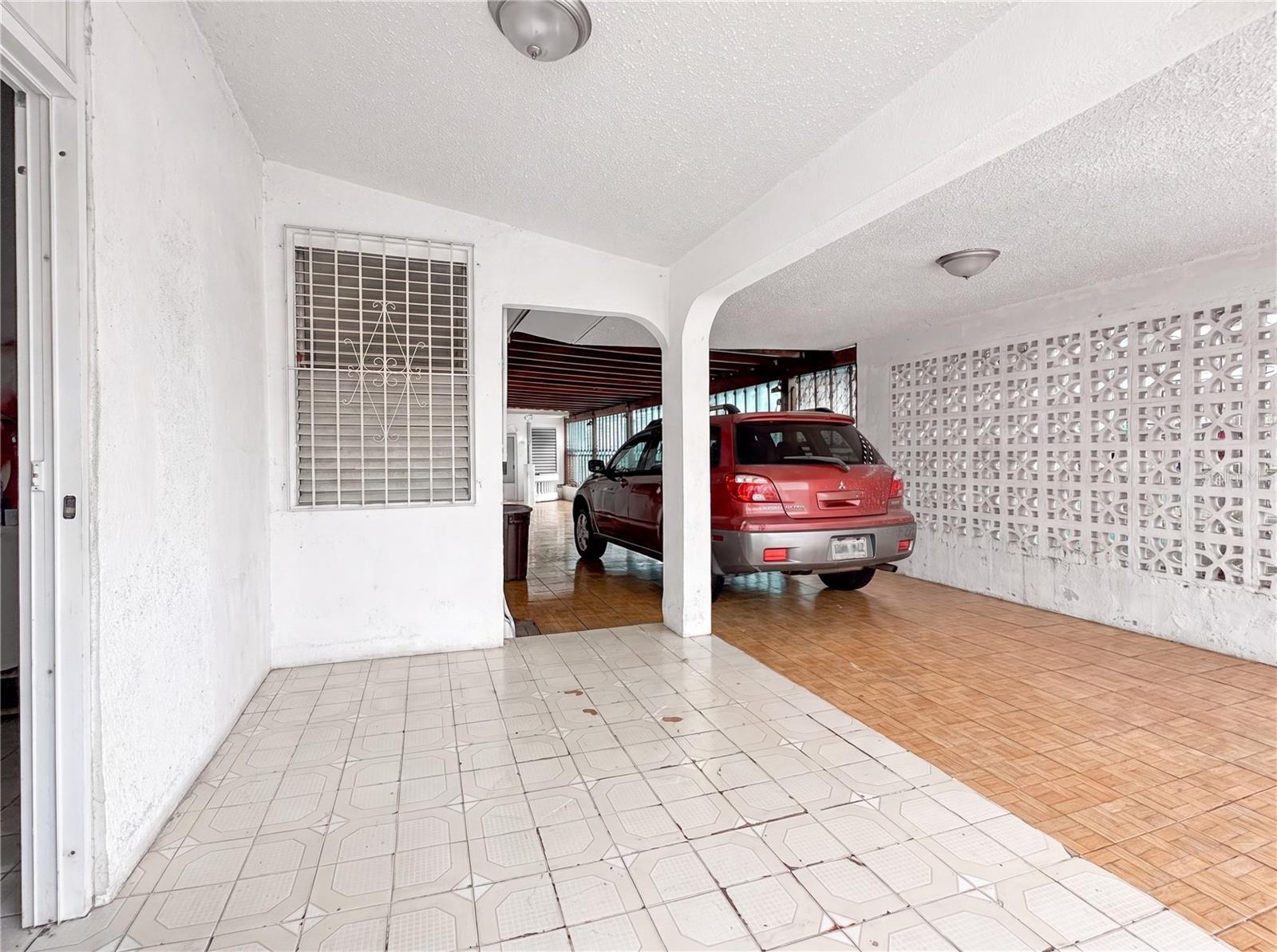 187 Romaguera St Property Photo 21