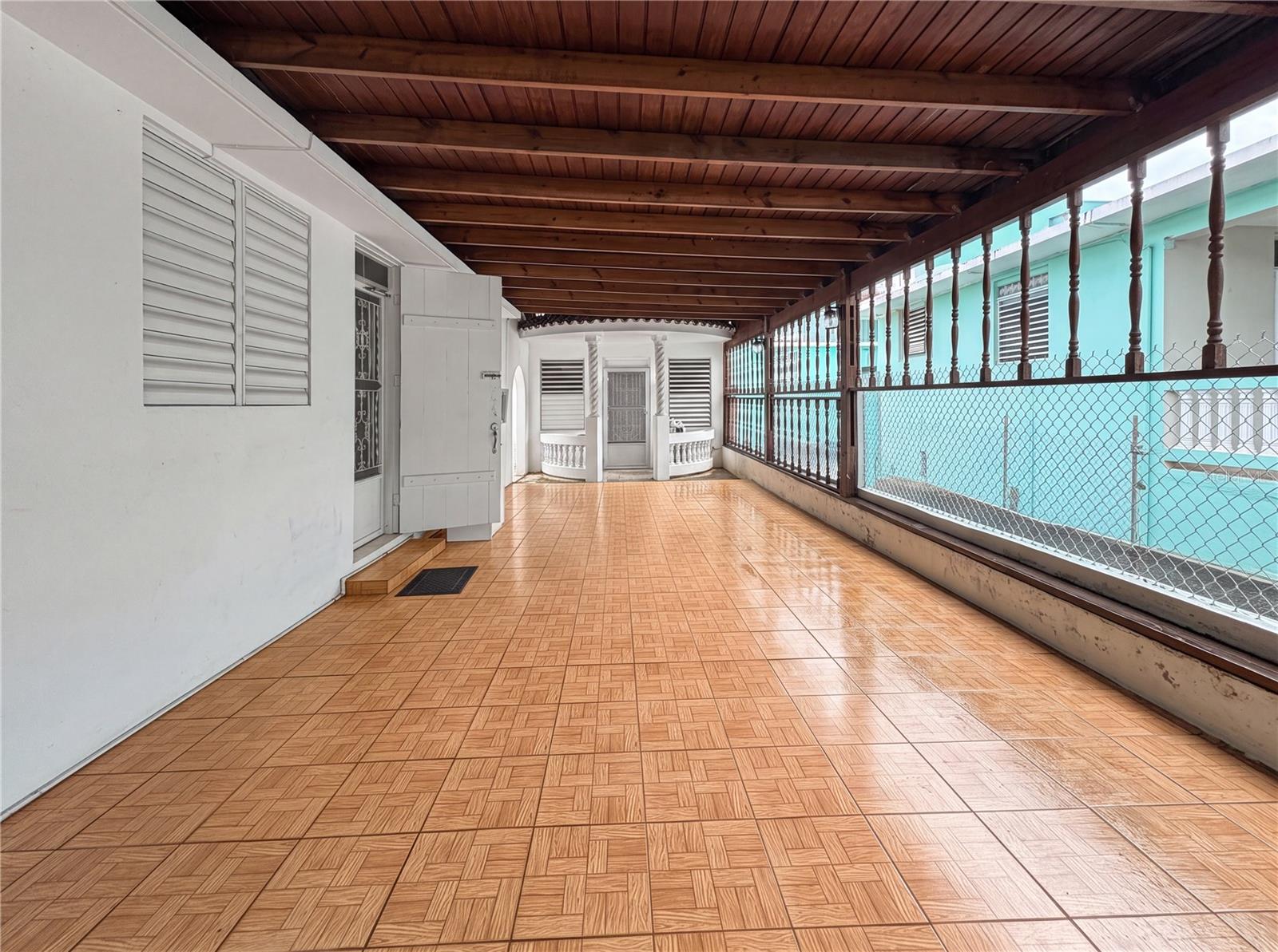 187 Romaguera St Property Photo 23