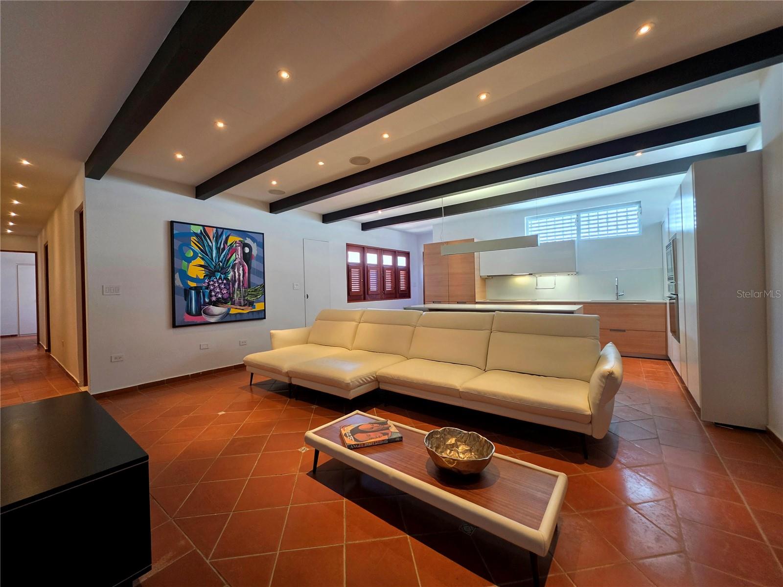 258 Luna Property Photo 10