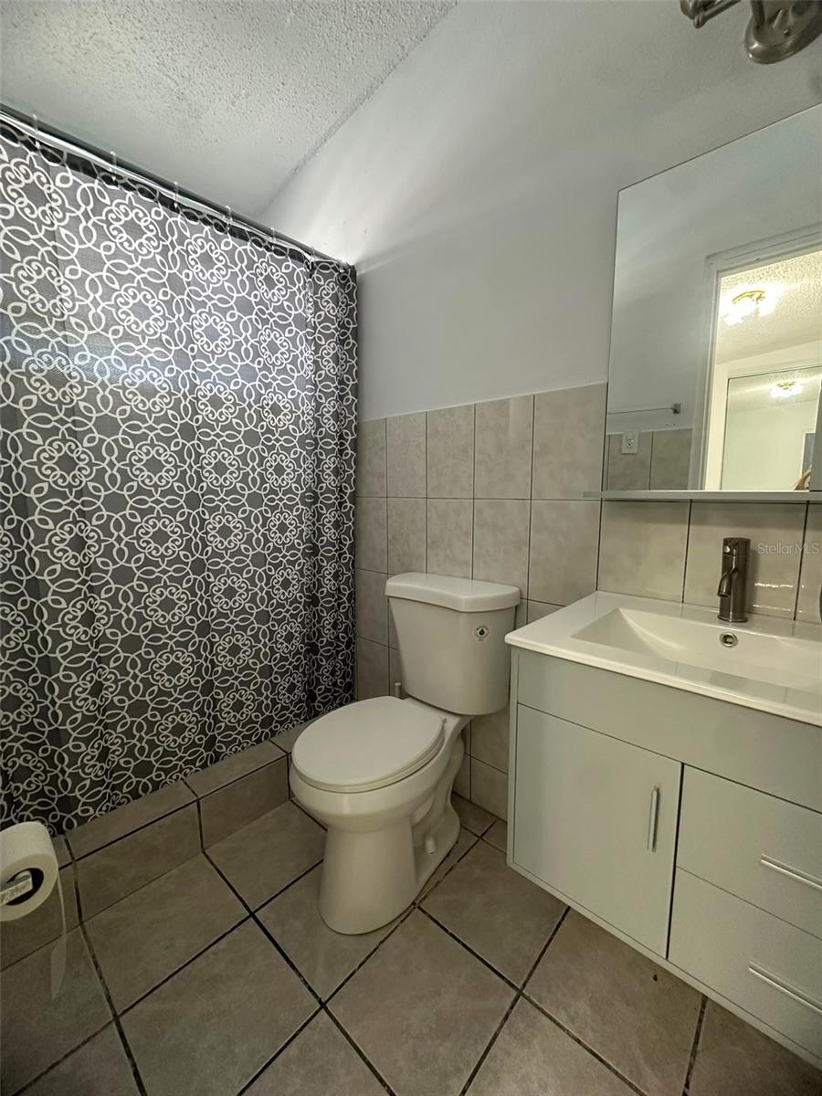 7 Jardines De Country Club Dev. #b-14 Property Photo 10