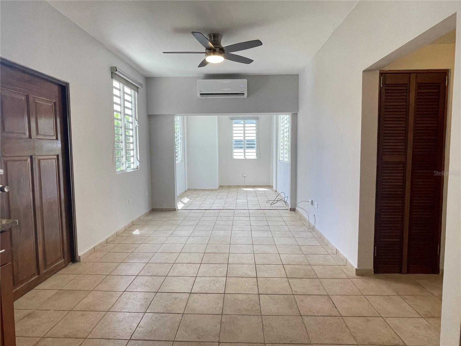 14 Cervantes #3b Property Photo 3