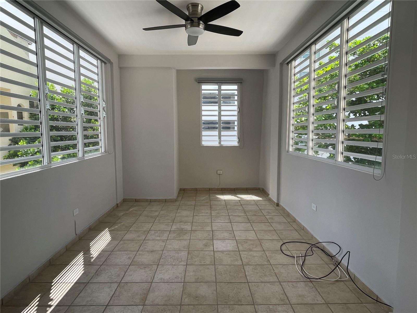 14 Cervantes #3b Property Photo 4