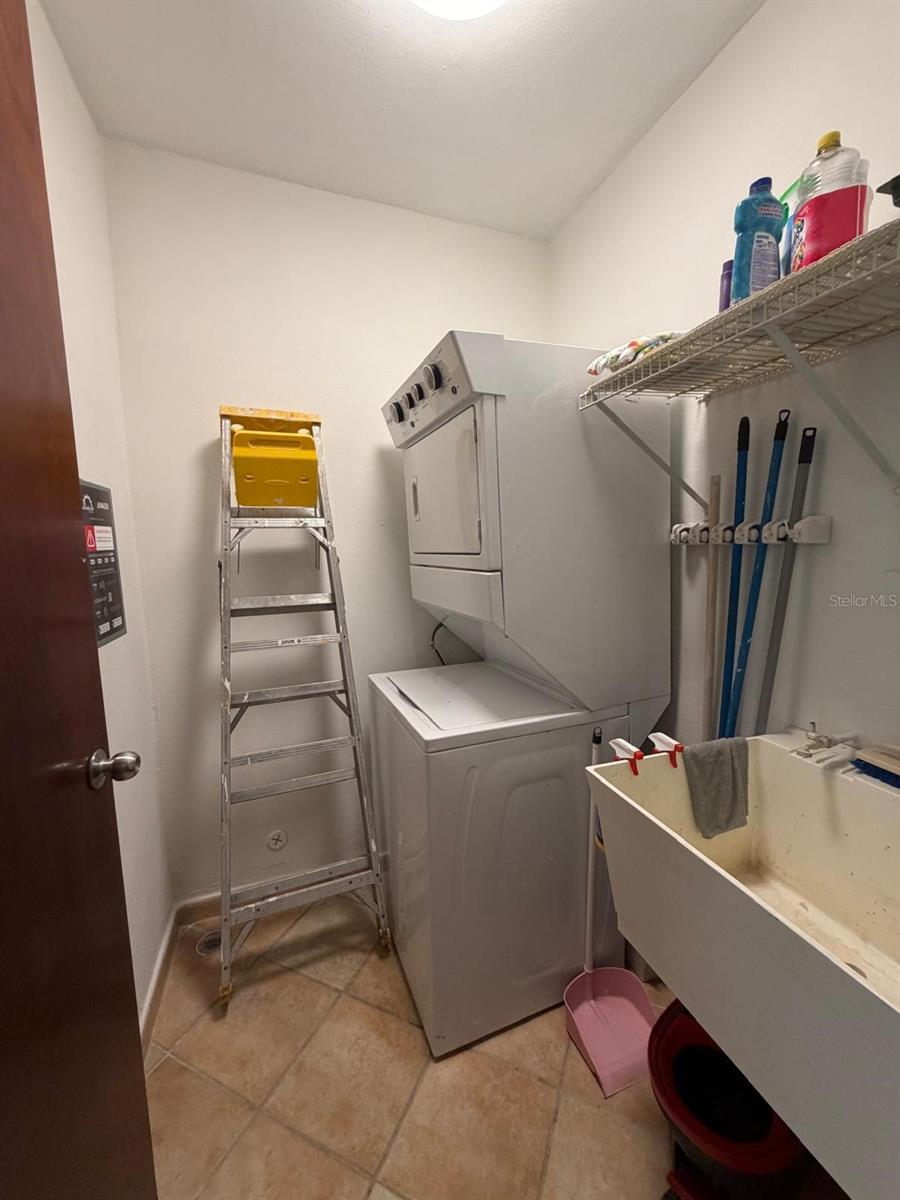 968 Costa Dorada #a-102 Property Photo 6
