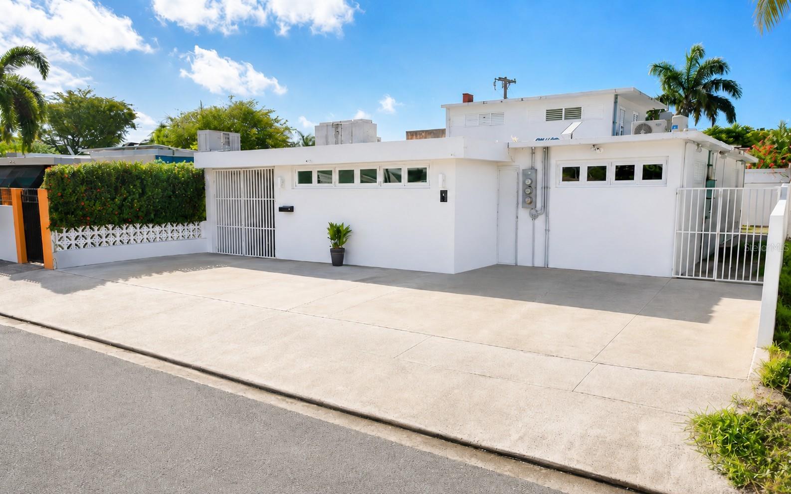 Atlantic View Isla Verde Property Photo 1