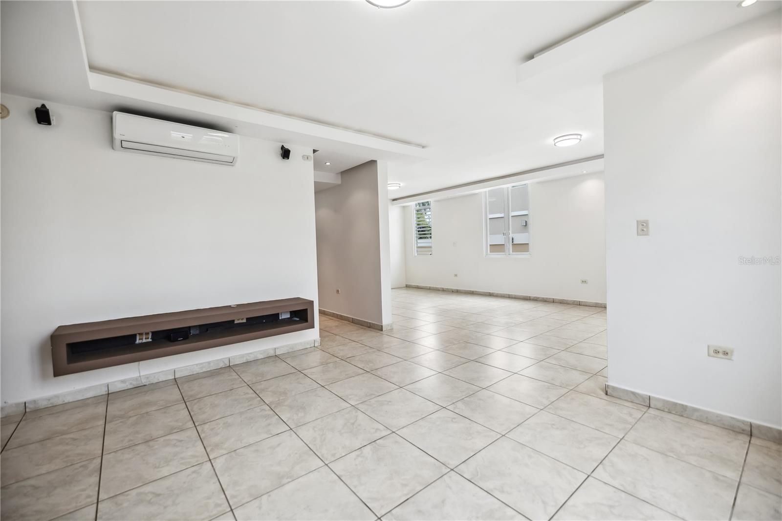 L2 Mar Mediterraneo St Property Photo 8