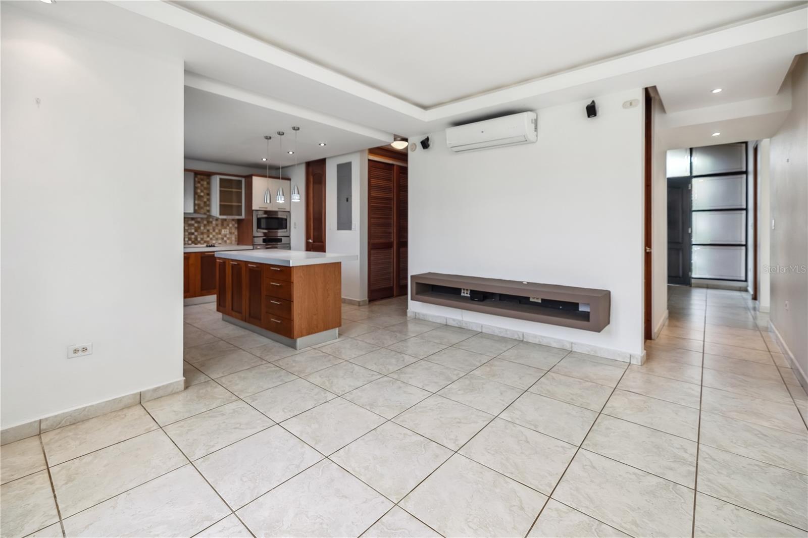 L2 Mar Mediterraneo St Property Photo 10