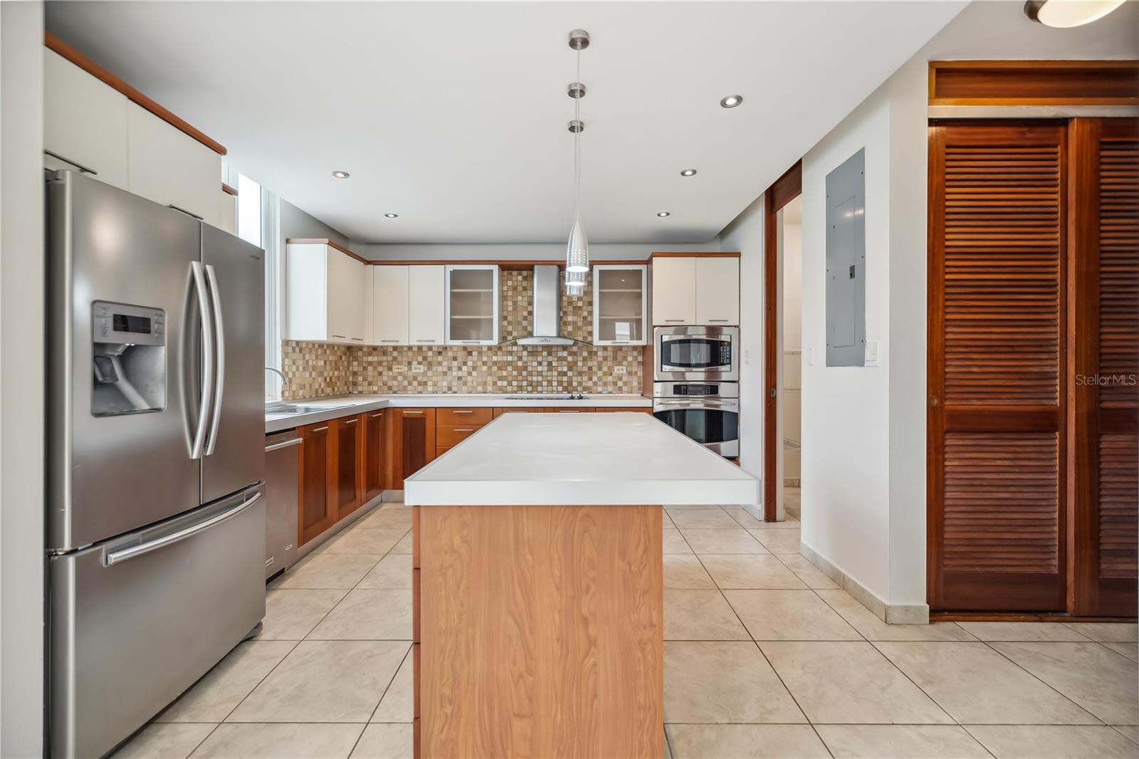 L2 Mar Mediterraneo St Property Photo 11