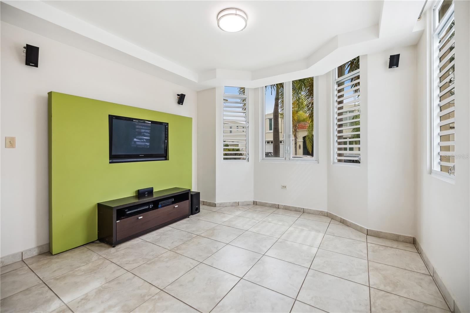 L2 Mar Mediterraneo St Property Photo 15