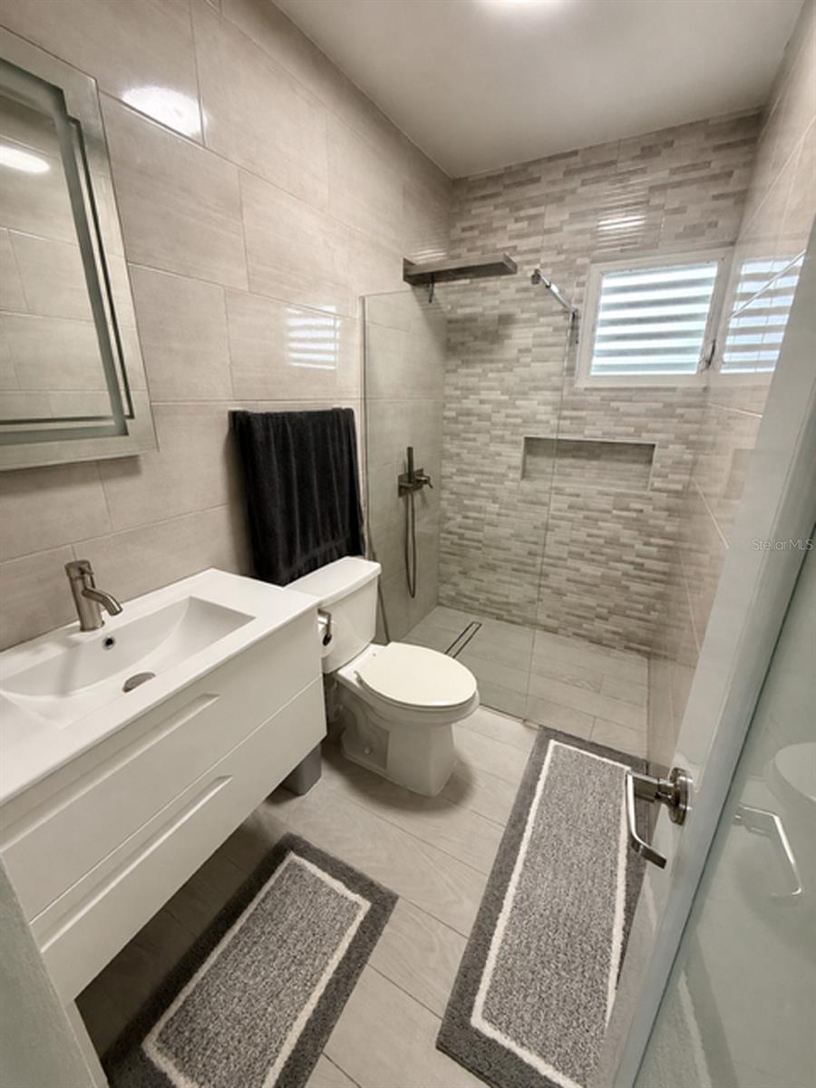 PR9123100 Property Photo 8