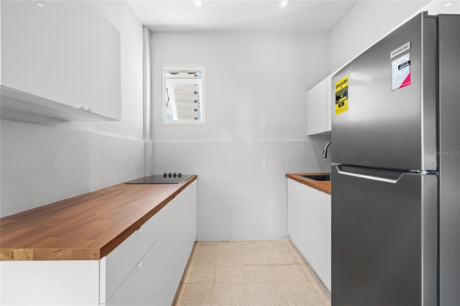 107 Taft #5 Property Photo 7