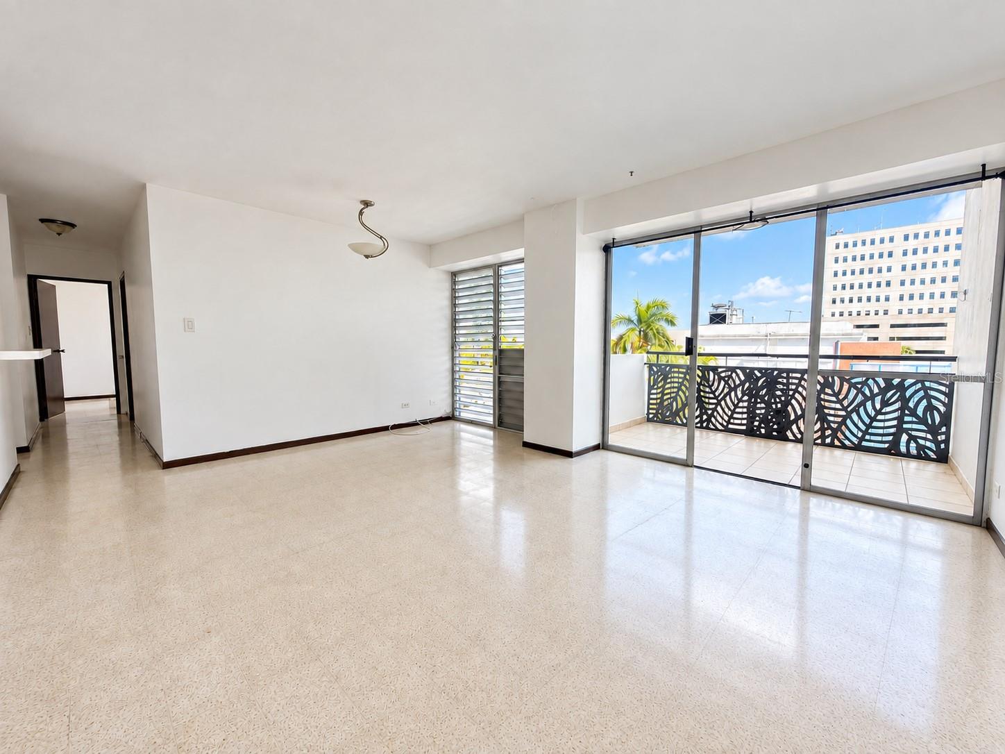 274 Calle Uruguay #202 Property Photo 3
