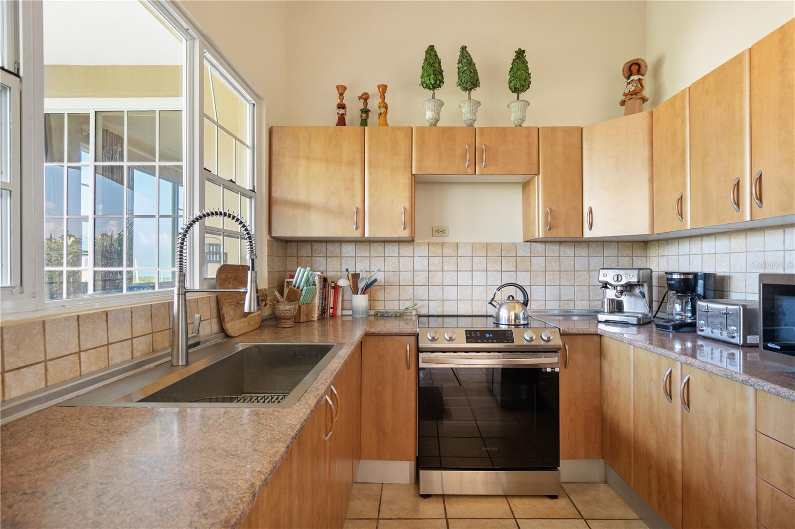 1 Costa Dorada #b303 Property Photo 7