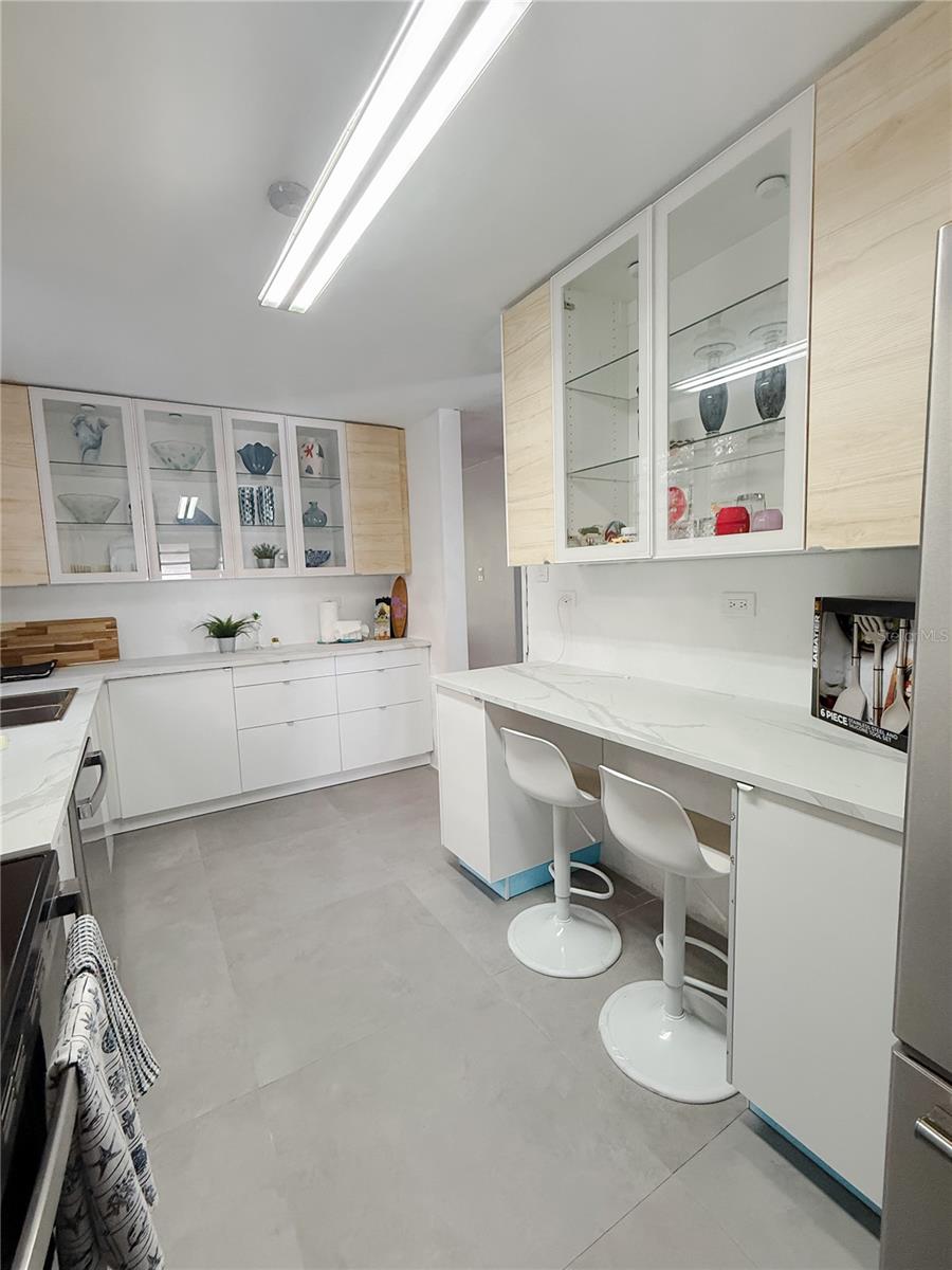 . Elemi #114 Property Photo 3