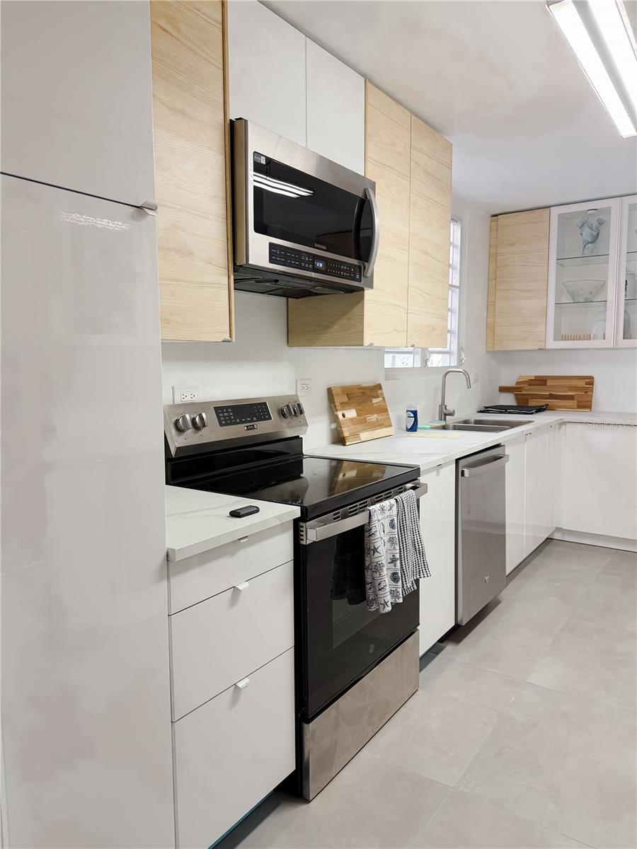 . Elemi #114 Property Photo 5