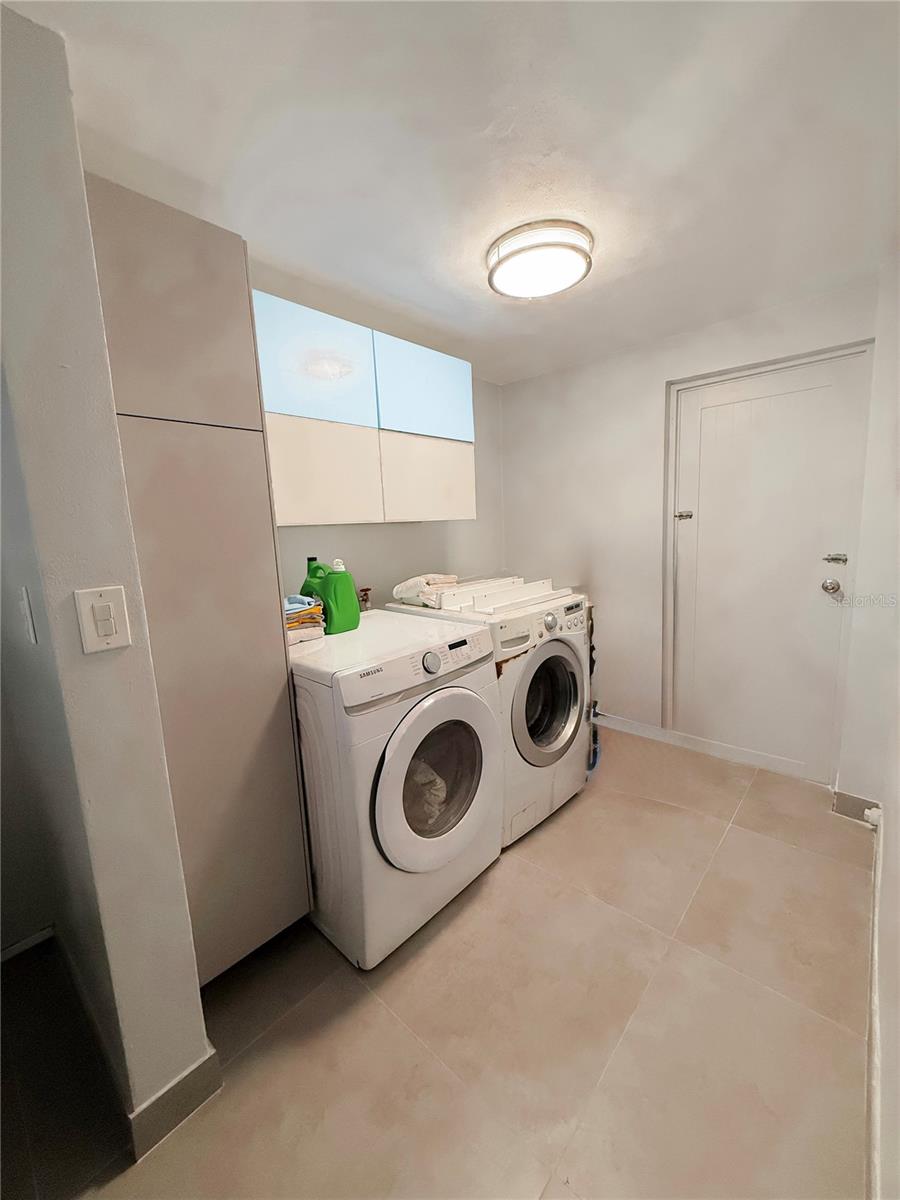 . Elemi #114 Property Photo 11