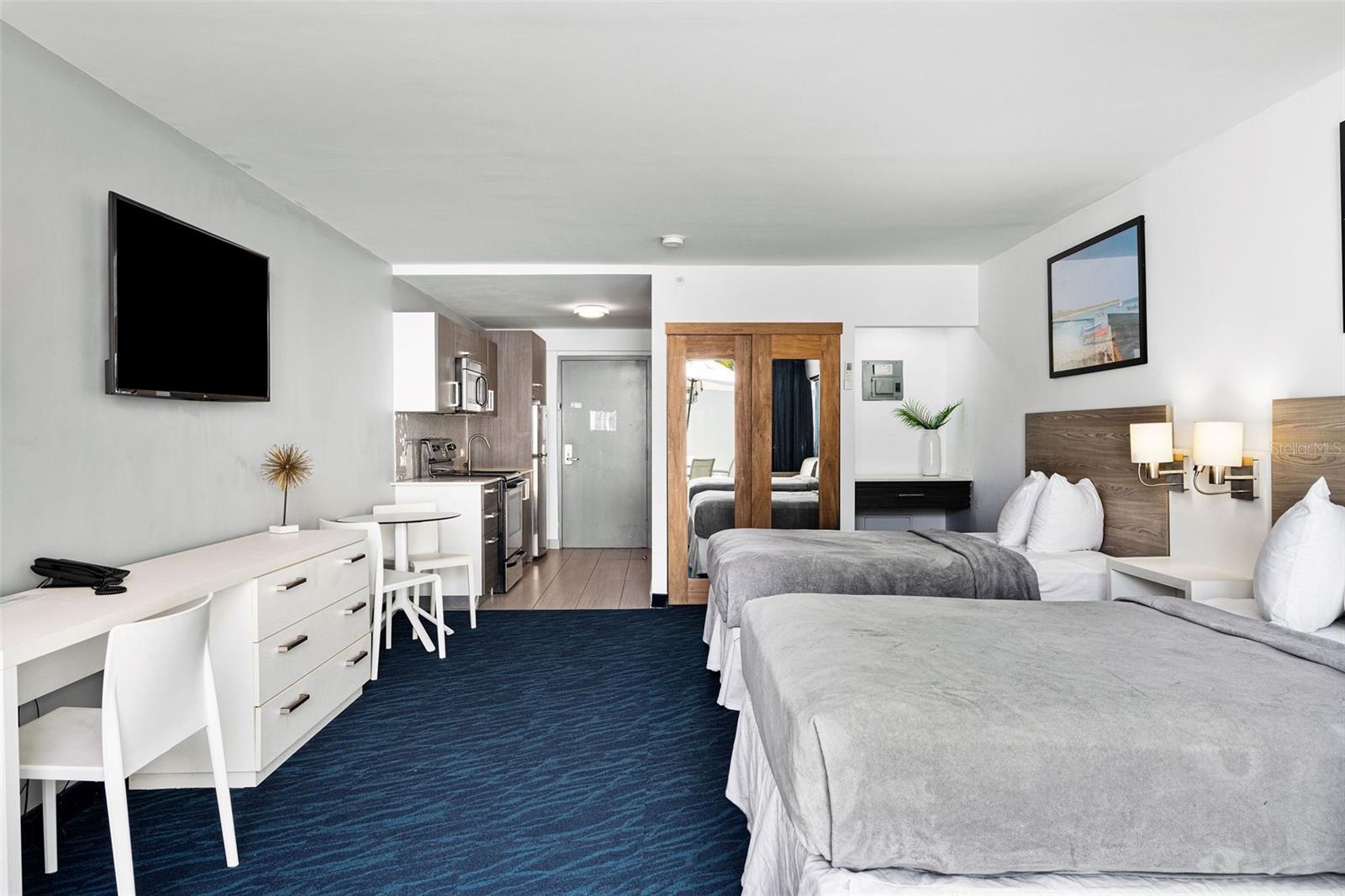 6165 Isla Verde Ave. #183 Property Photo 4