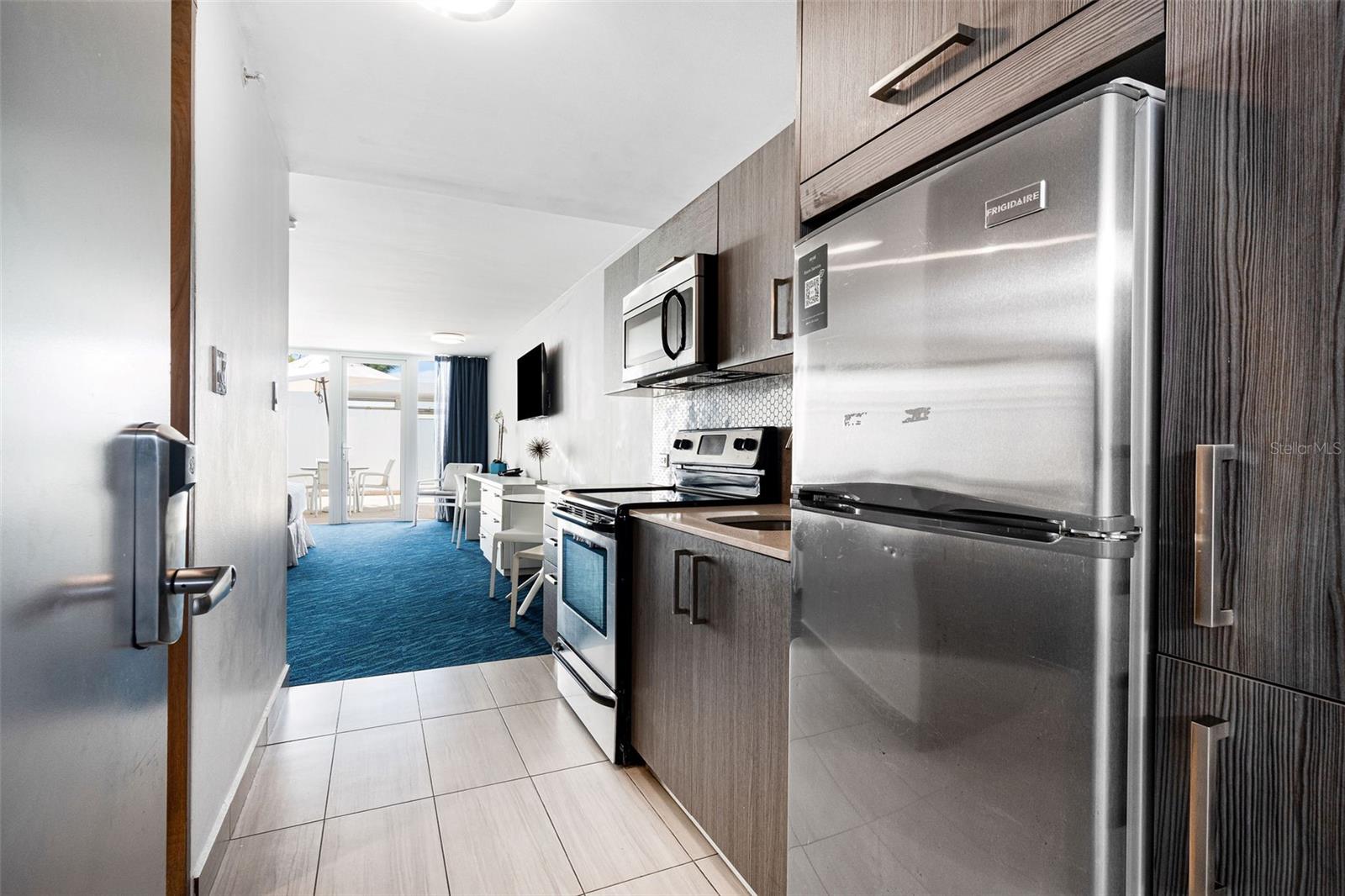 6165 Isla Verde Ave. #183 Property Photo 9