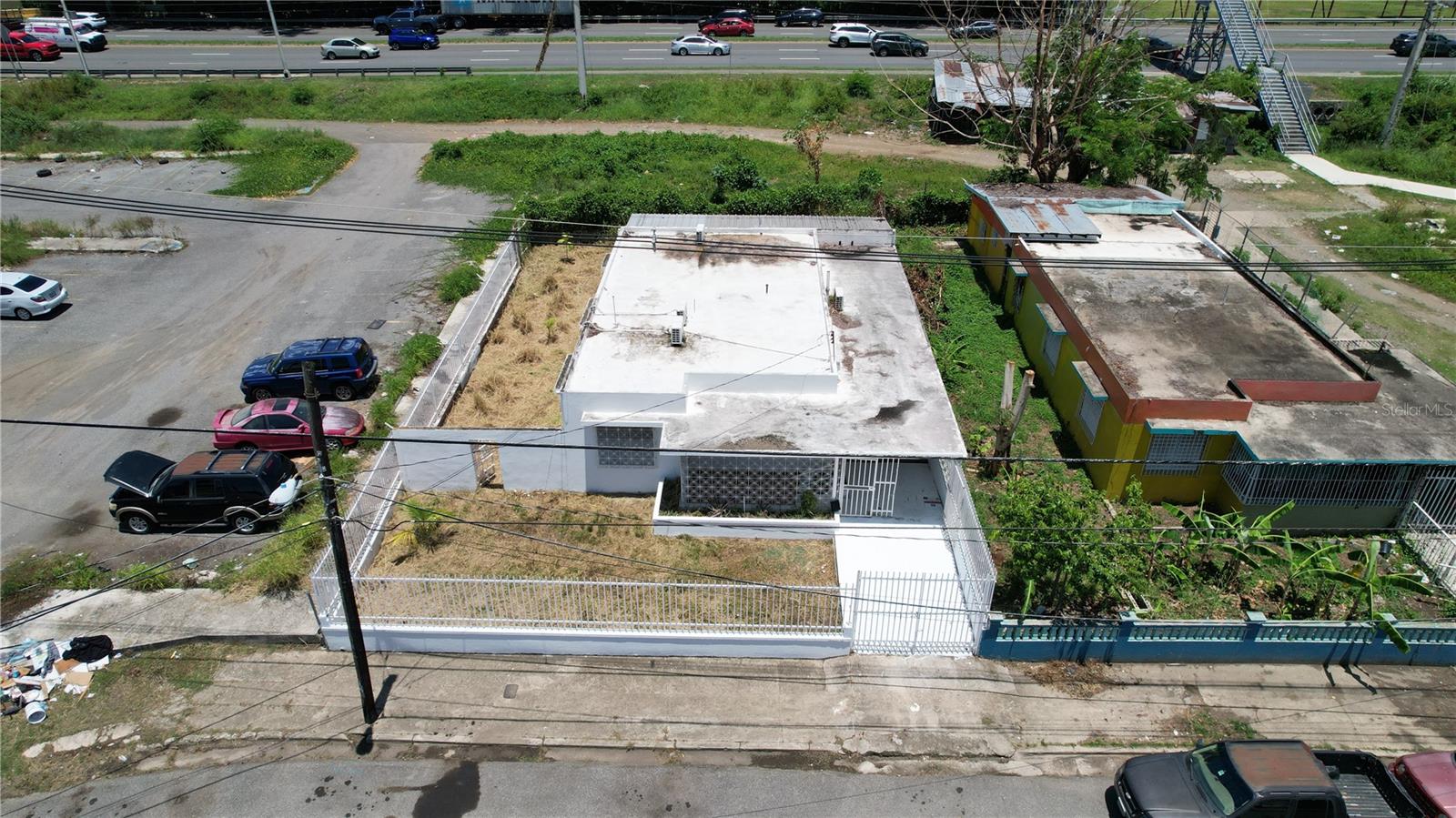 150 Romaguera St Property Photo 6
