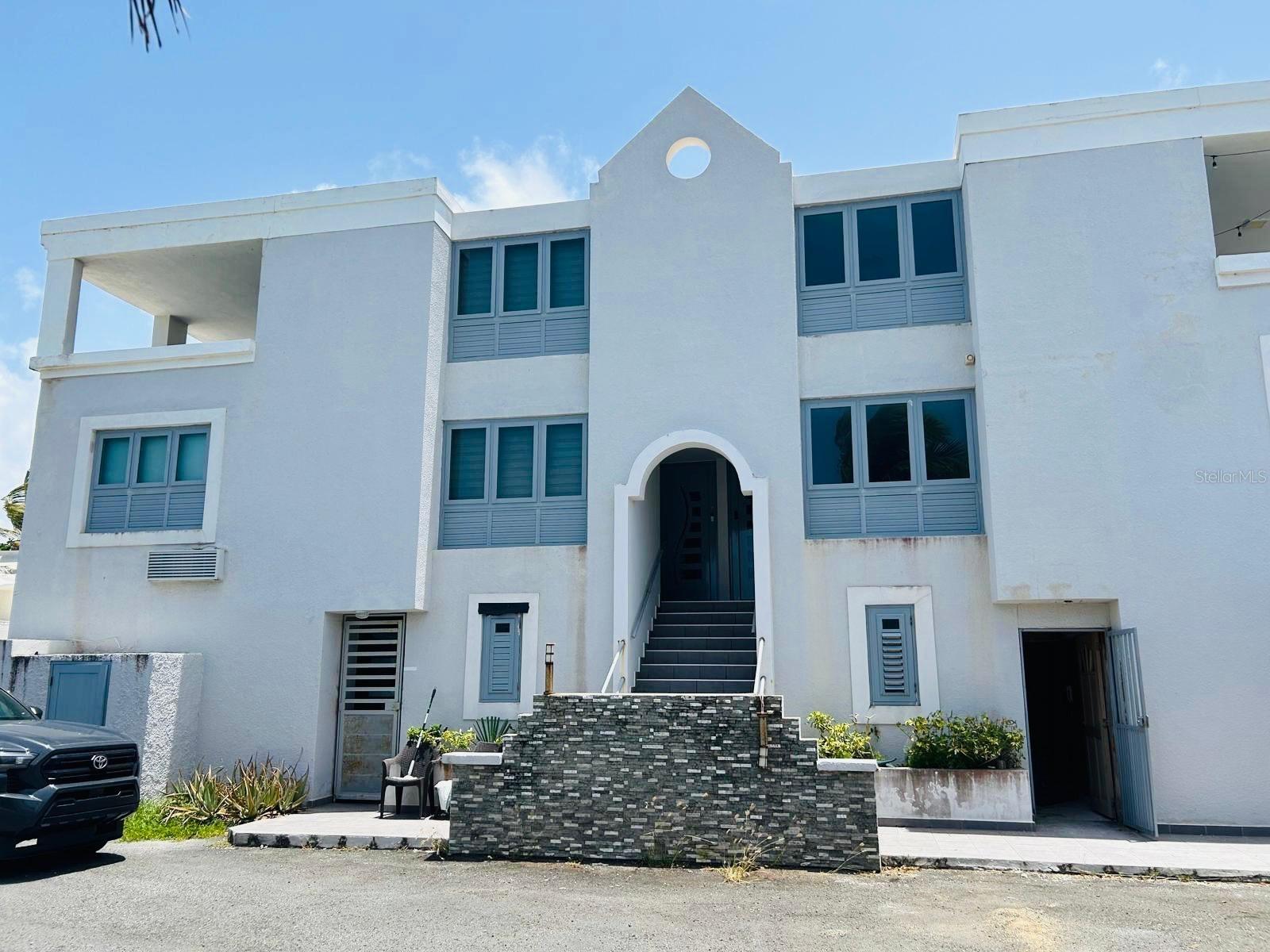 27 CALLE FORTE ST #4