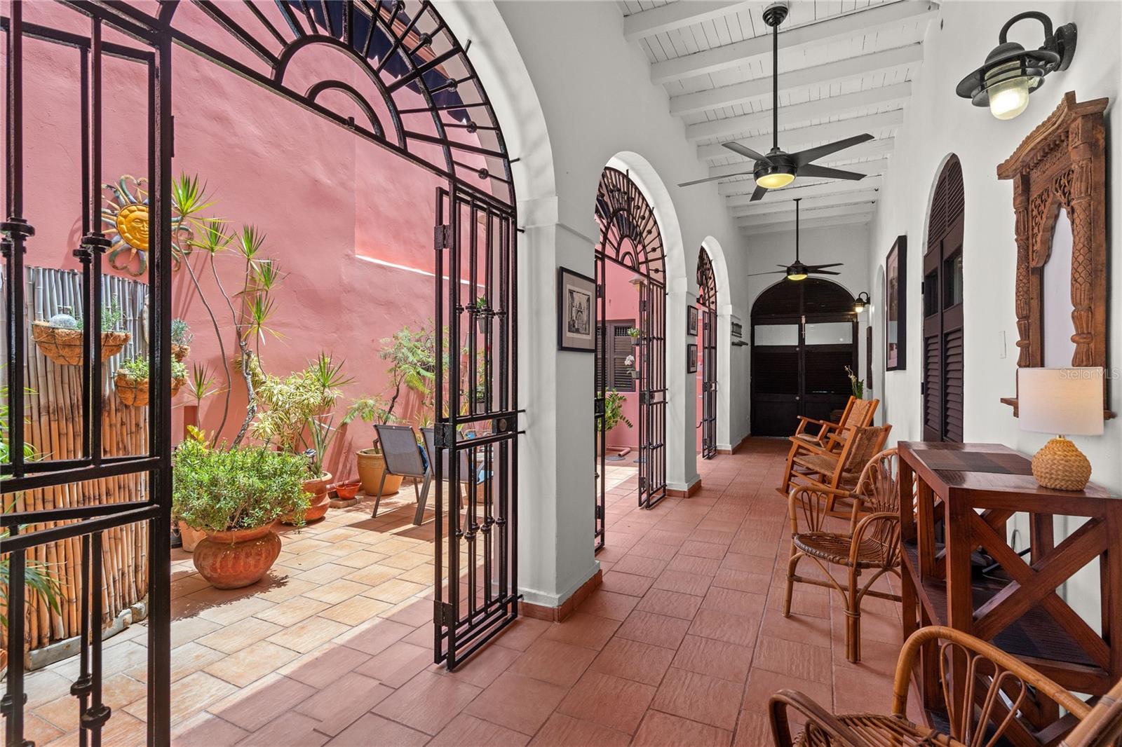 53 San Justo #a2 Property Photo 1